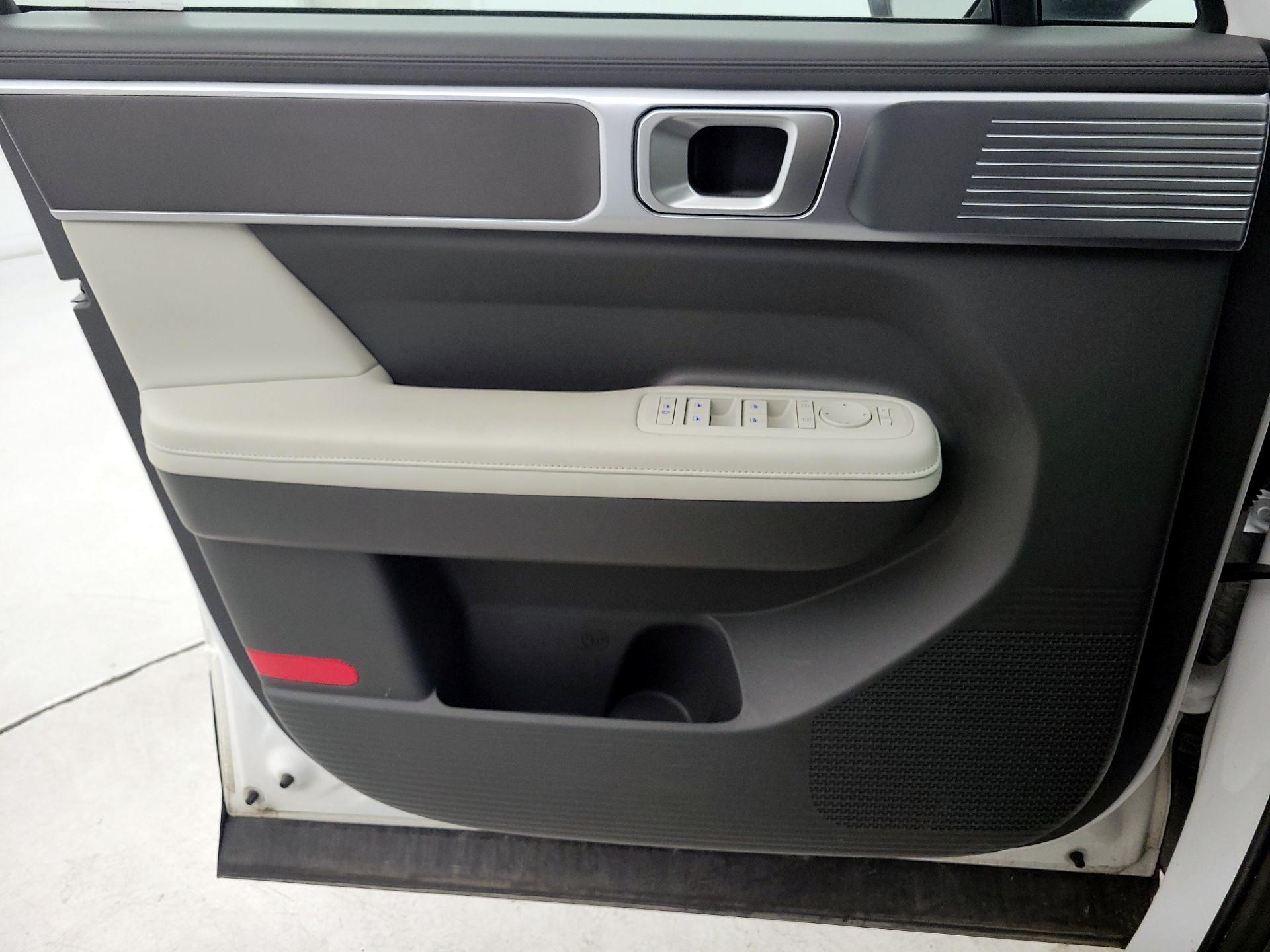 Thumbnail: 2025 Hyundai Santa Fe - 12