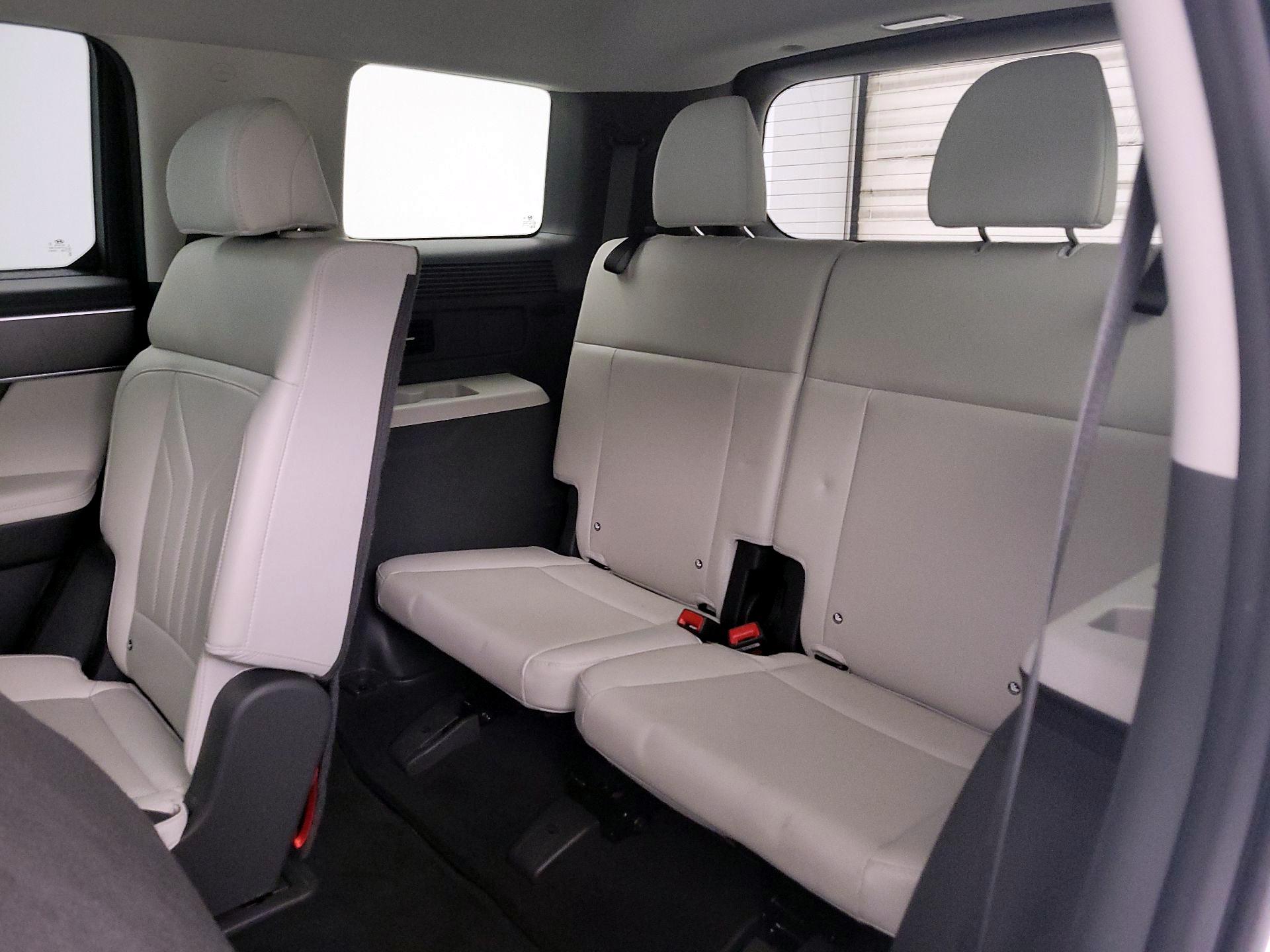 Thumbnail: 2025 Hyundai Santa Fe - 20