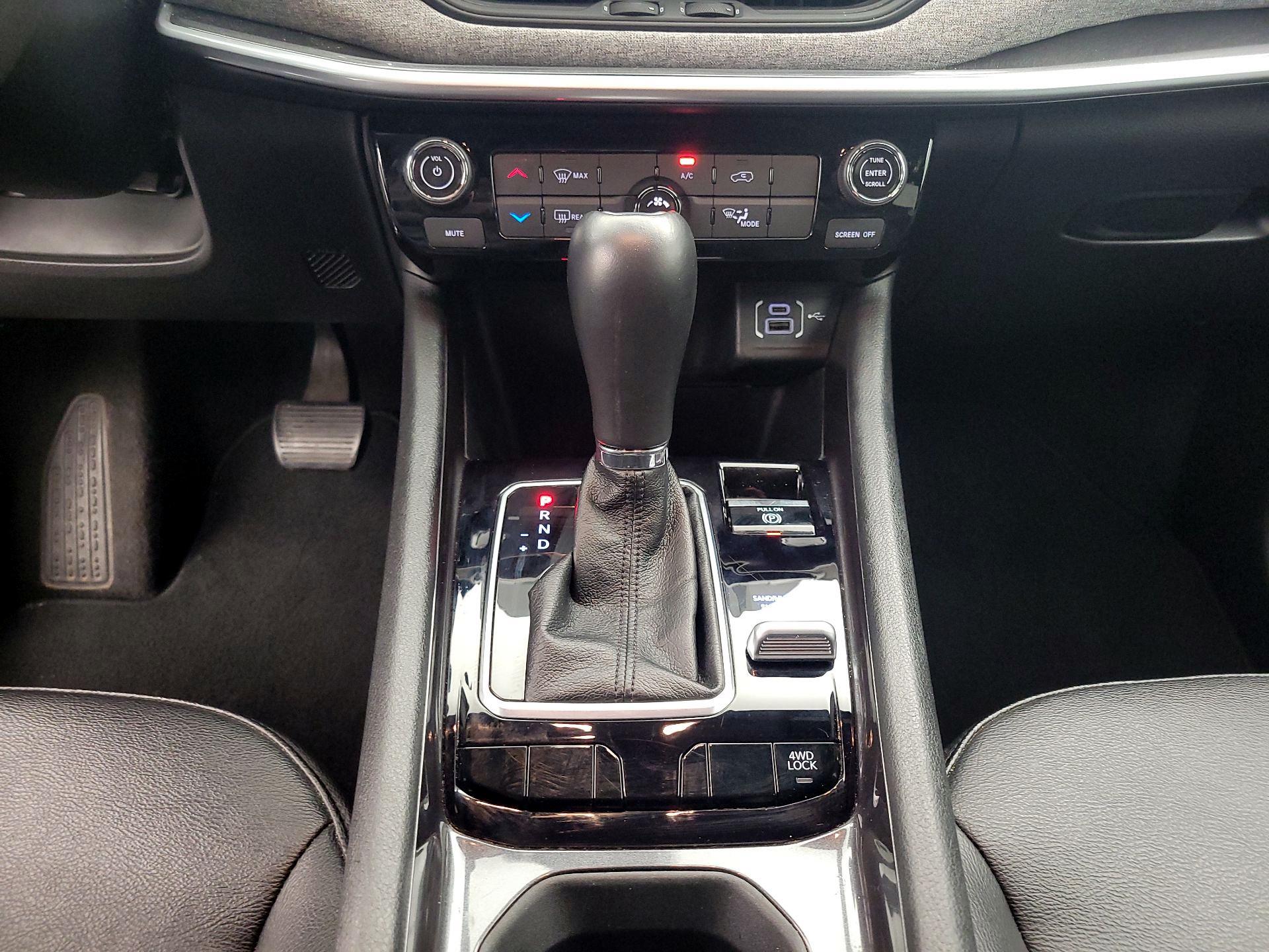 Thumbnail: 2025 Jeep Compass - 17