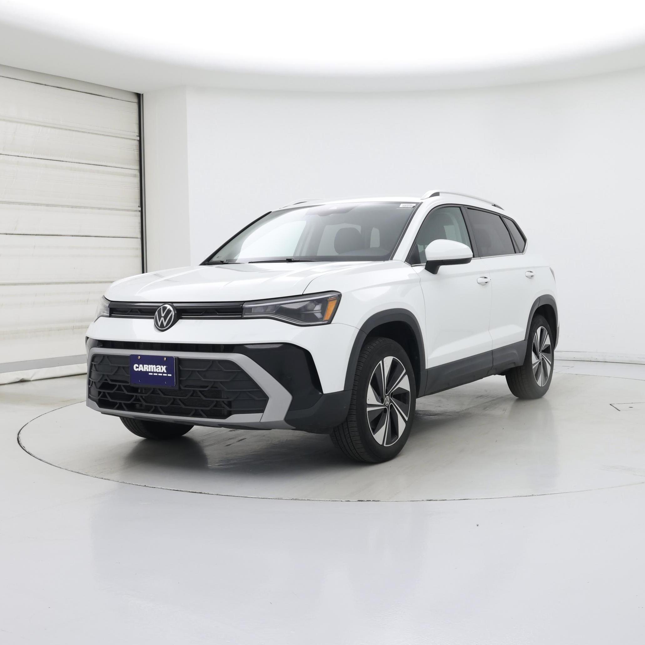 Thumbnail: 2025 Volkswagen Taos - 4