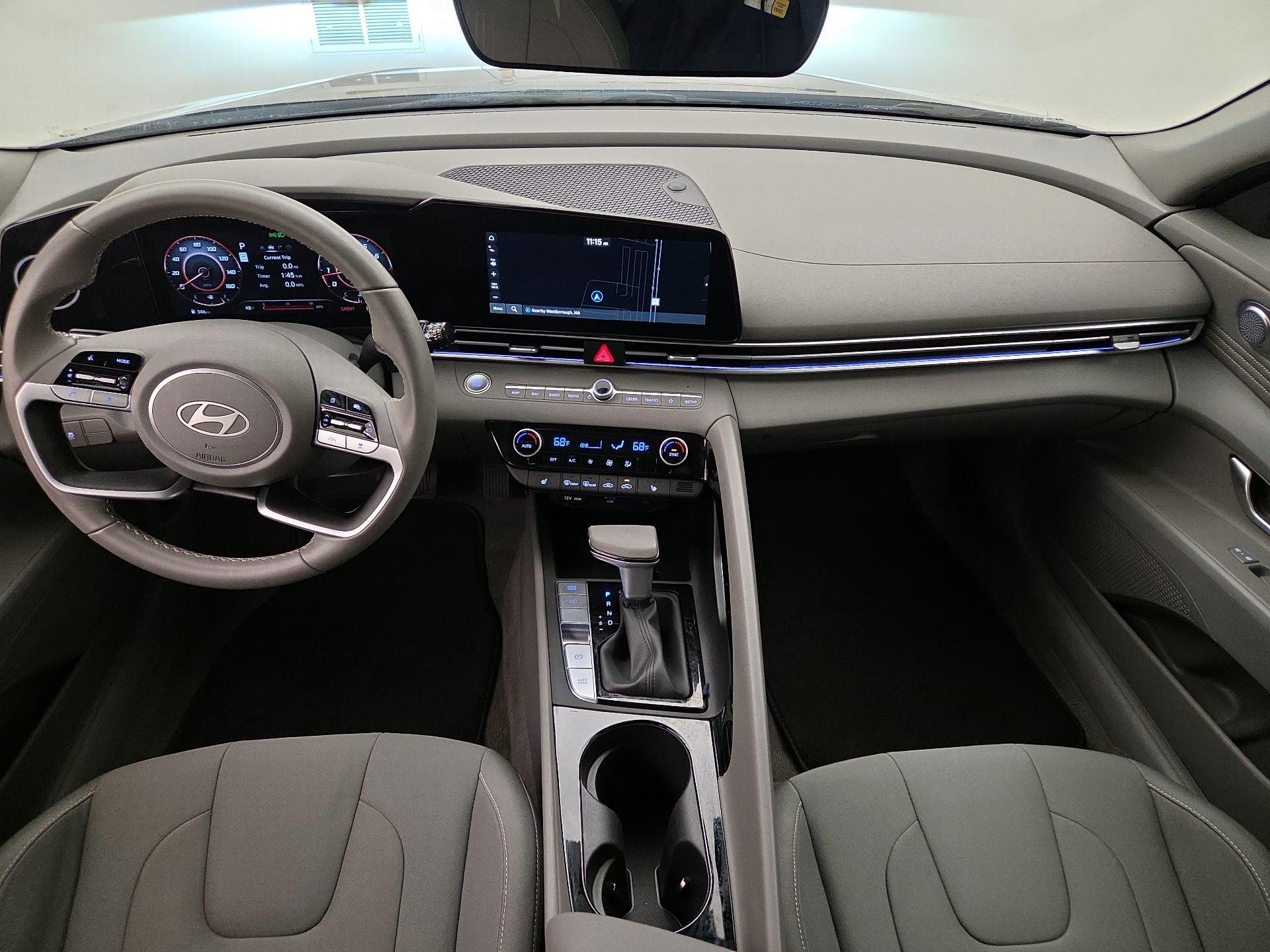 Thumbnail: 2025 Hyundai Elantra - 9