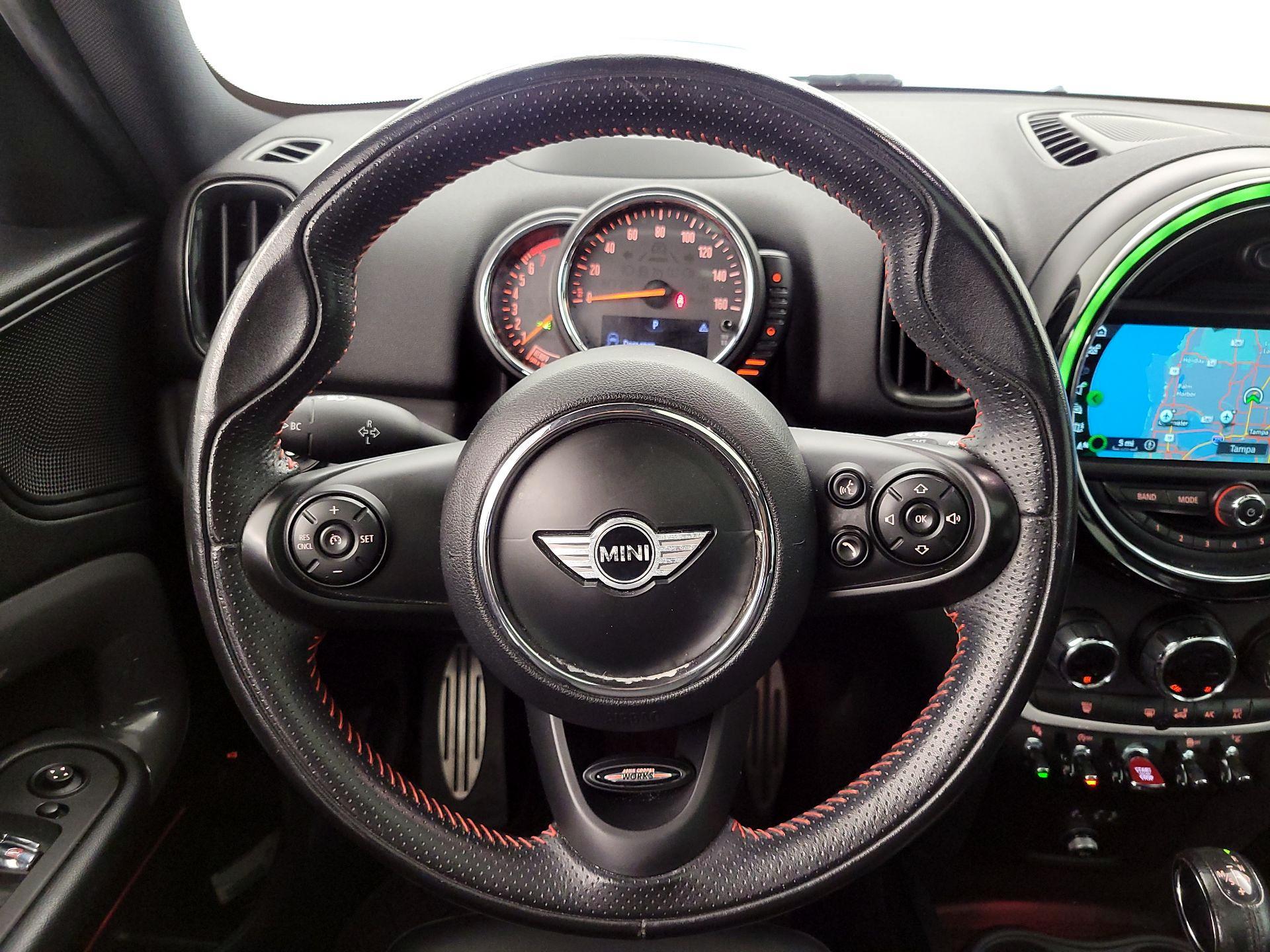 Thumbnail: 2017 MINI Cooper Countryman - 10