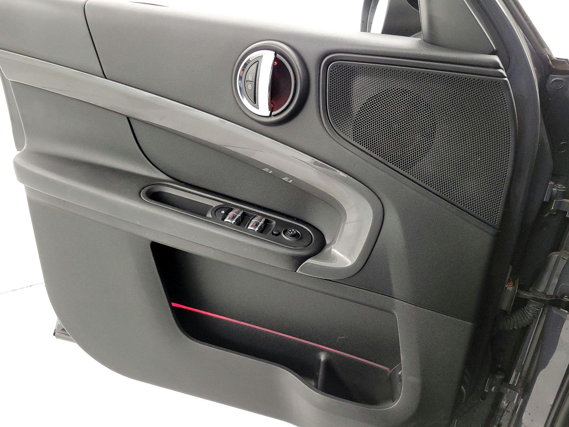 Thumbnail: 2017 MINI Cooper Countryman - 12