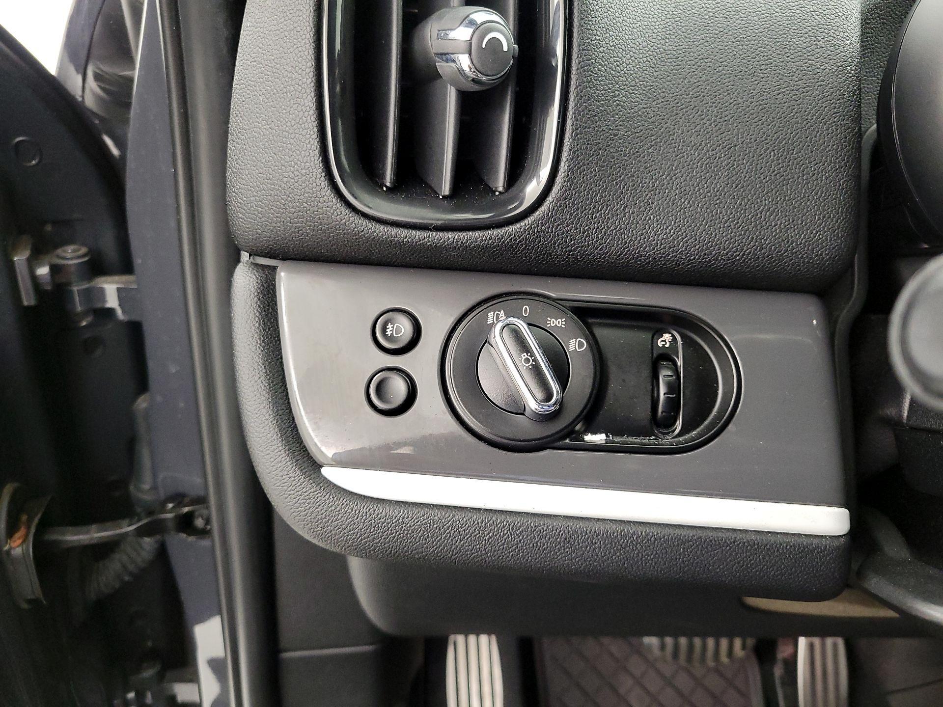 Thumbnail: 2017 MINI Cooper Countryman - 13