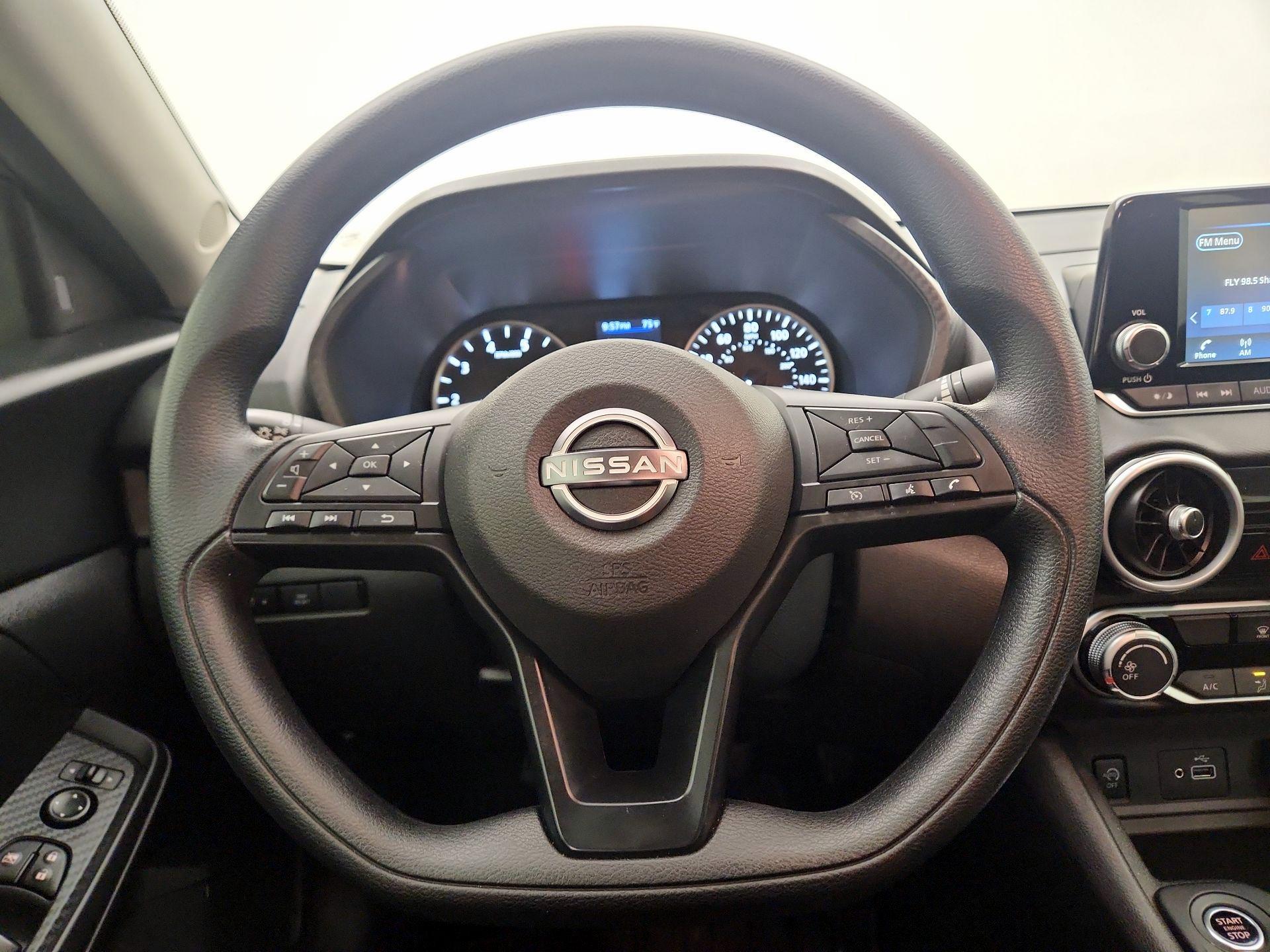 Thumbnail: 2025 Nissan Sentra - 10