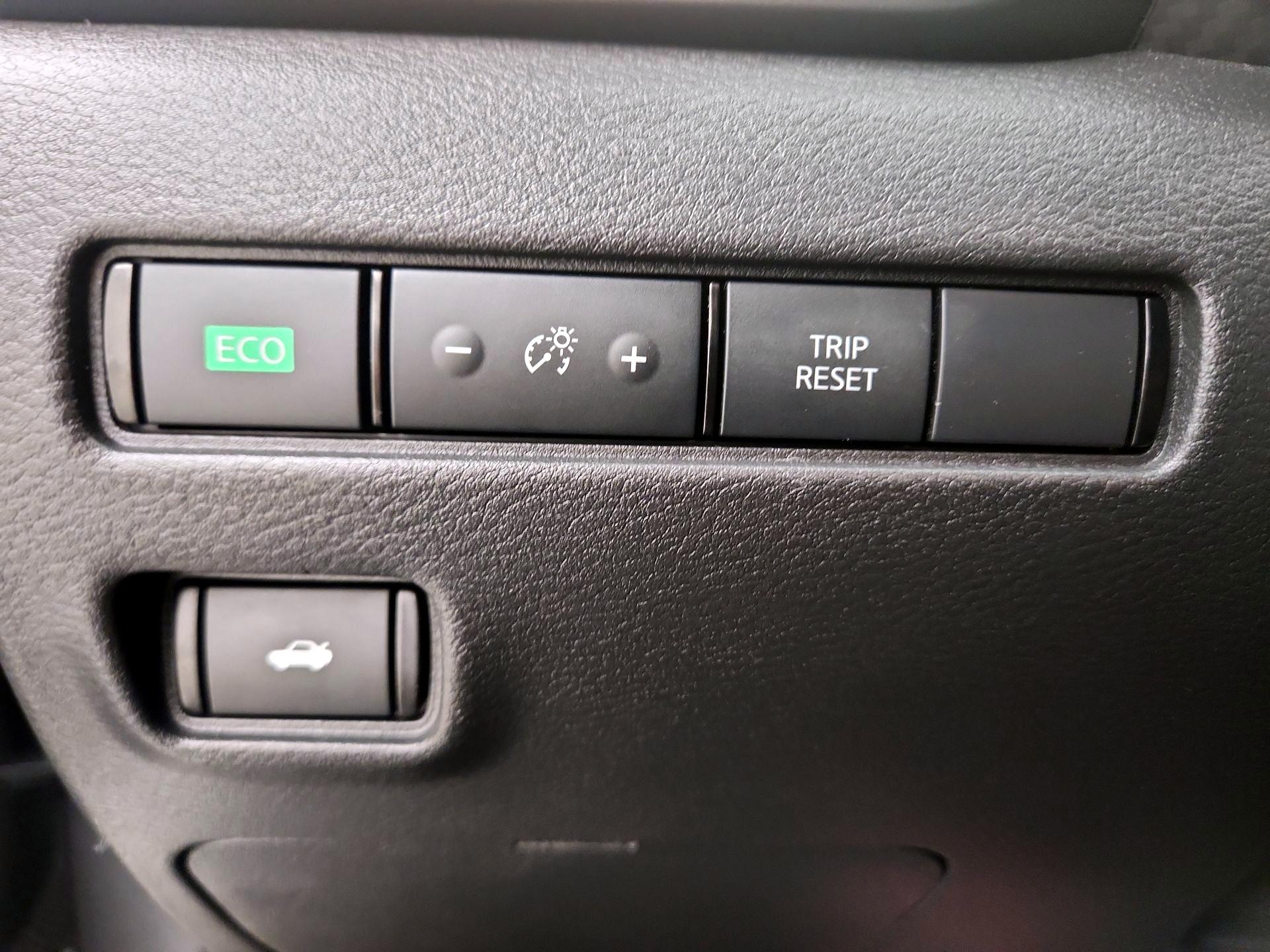 Thumbnail: 2025 Nissan Sentra - 13