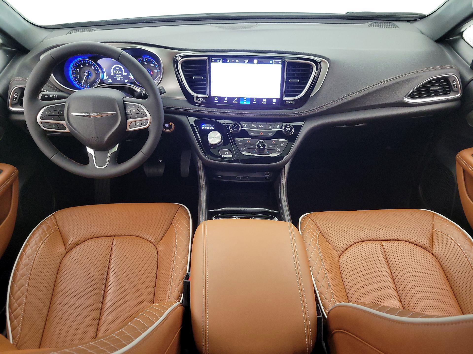 Thumbnail: 2024 Chrysler Pacifica - 9