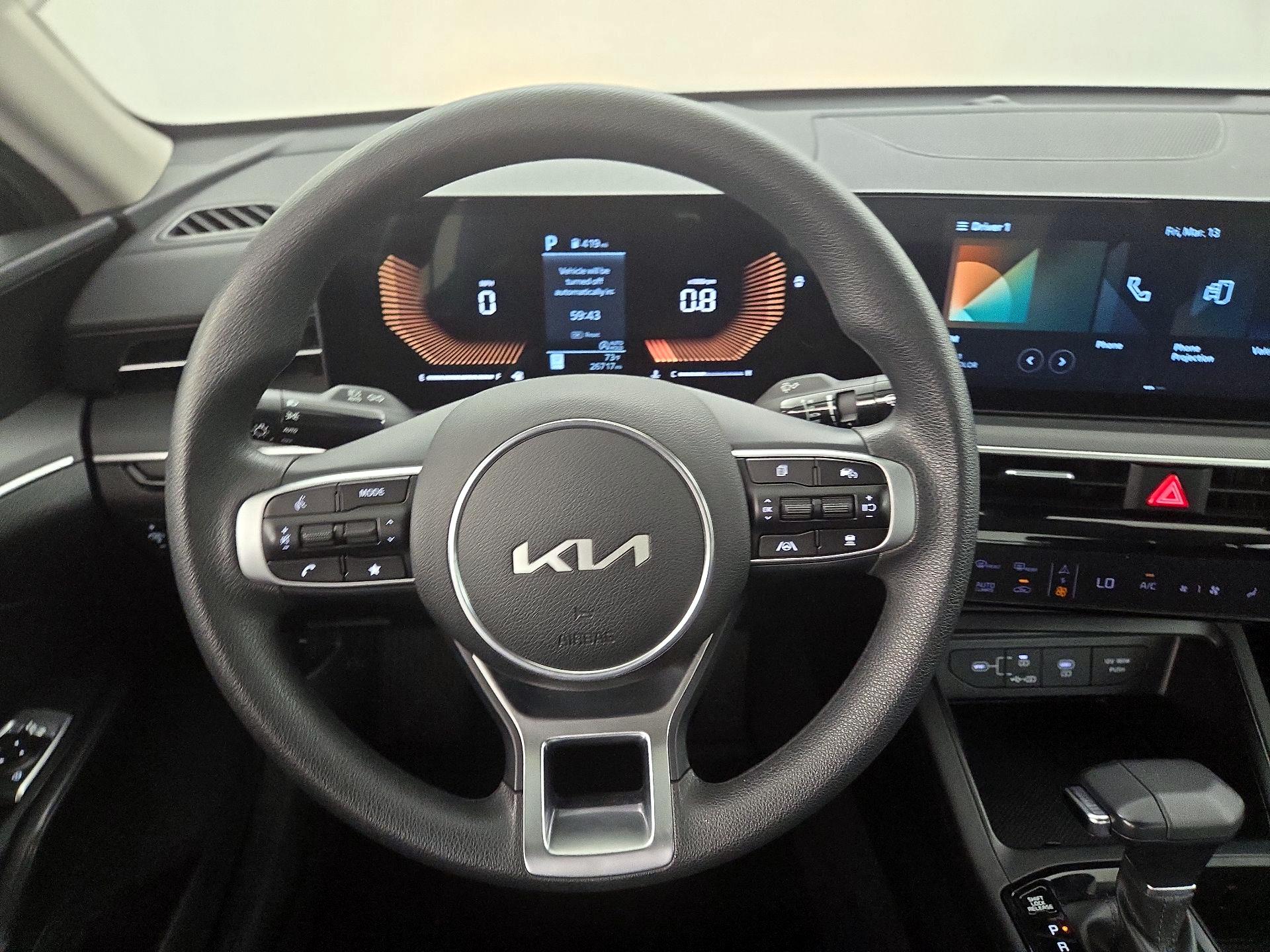 Thumbnail: 2025 Kia K5 - 10