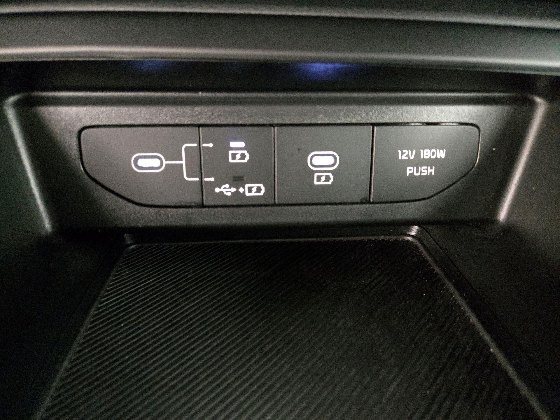 Thumbnail: 2025 Kia K5 - 18