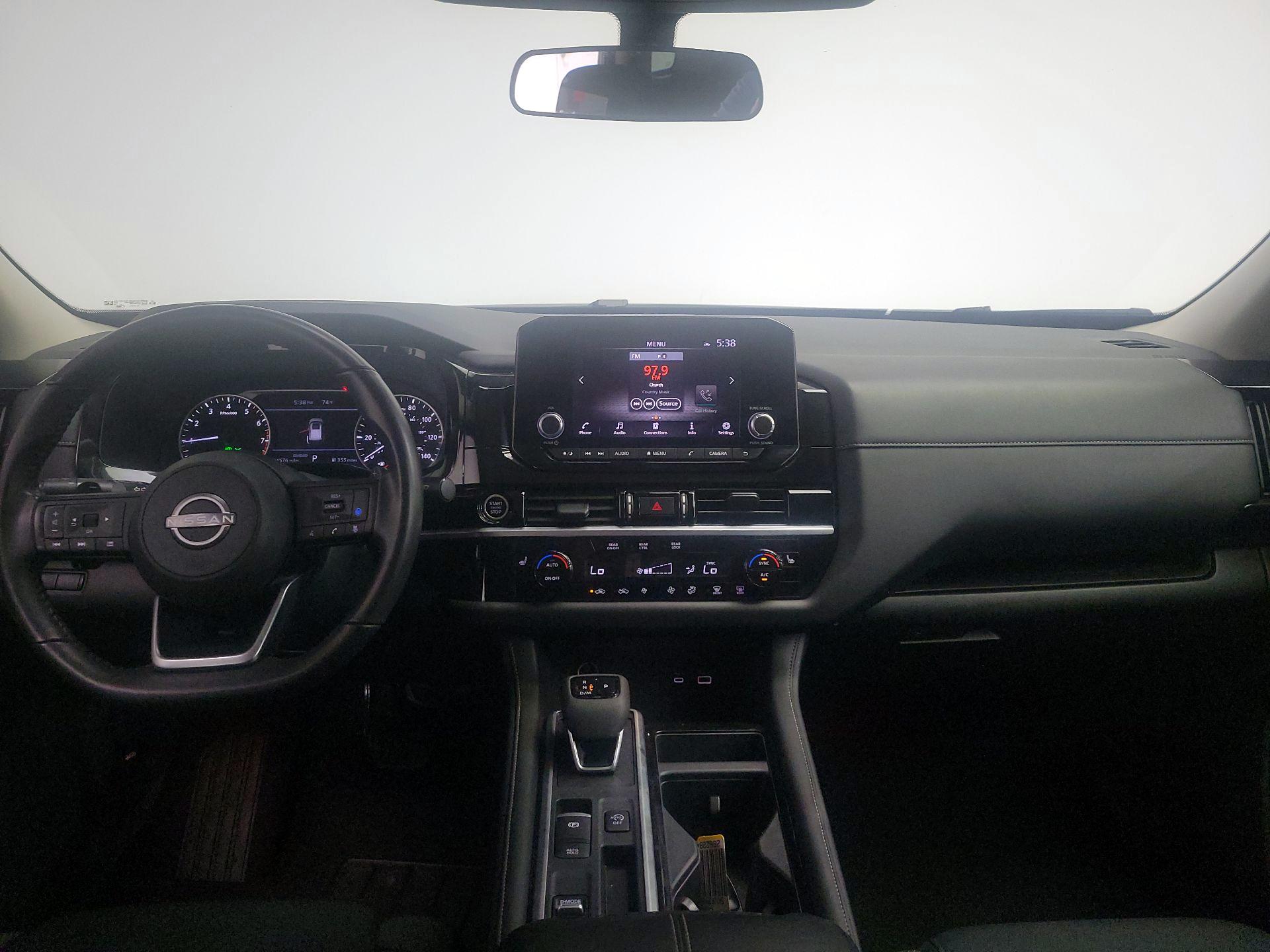 Thumbnail: 2024 Nissan Pathfinder - 9