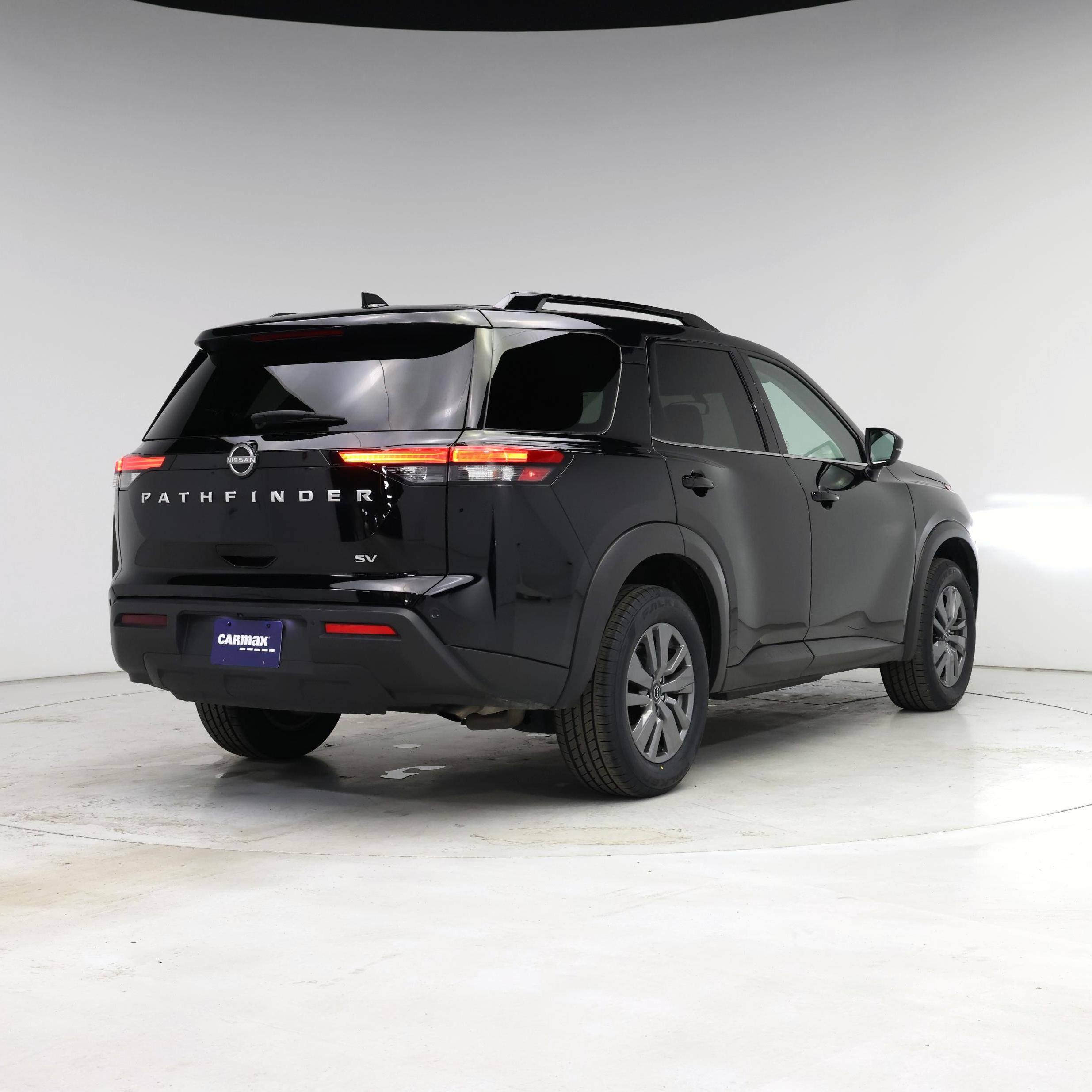 Thumbnail: 2024 Nissan Pathfinder - 8
