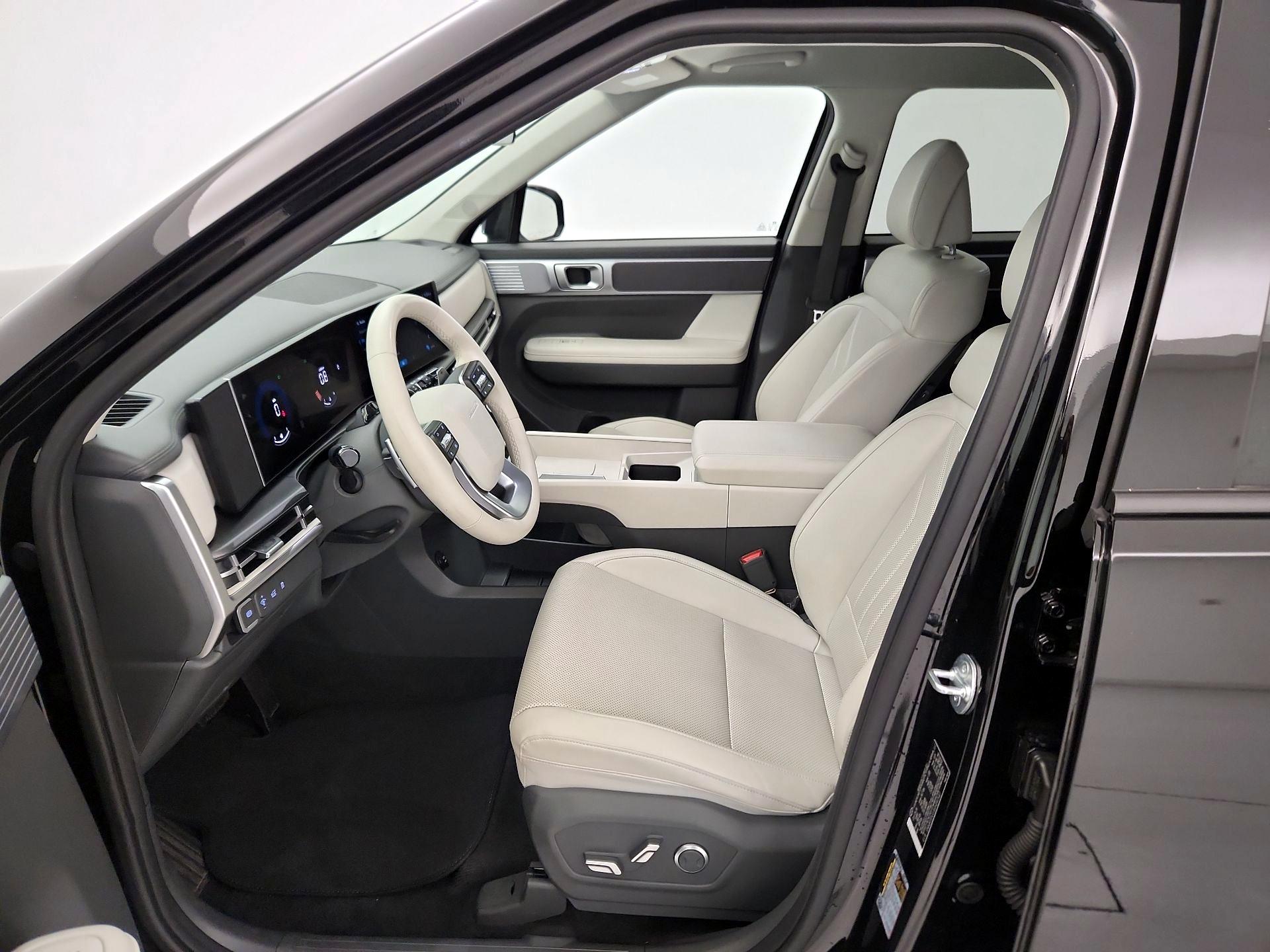 Thumbnail: 2025 Hyundai Santa Fe - 11