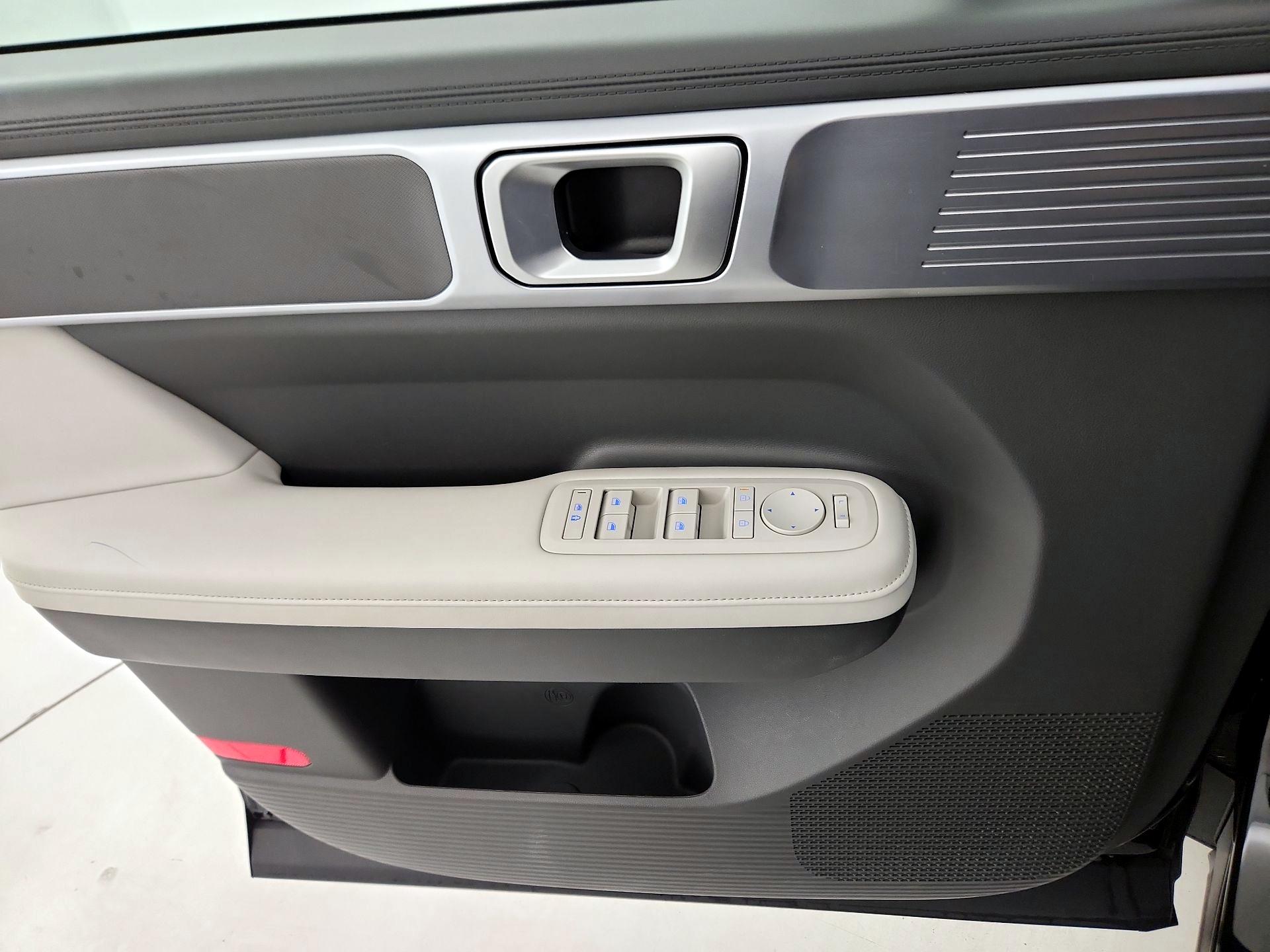 Thumbnail: 2025 Hyundai Santa Fe - 12