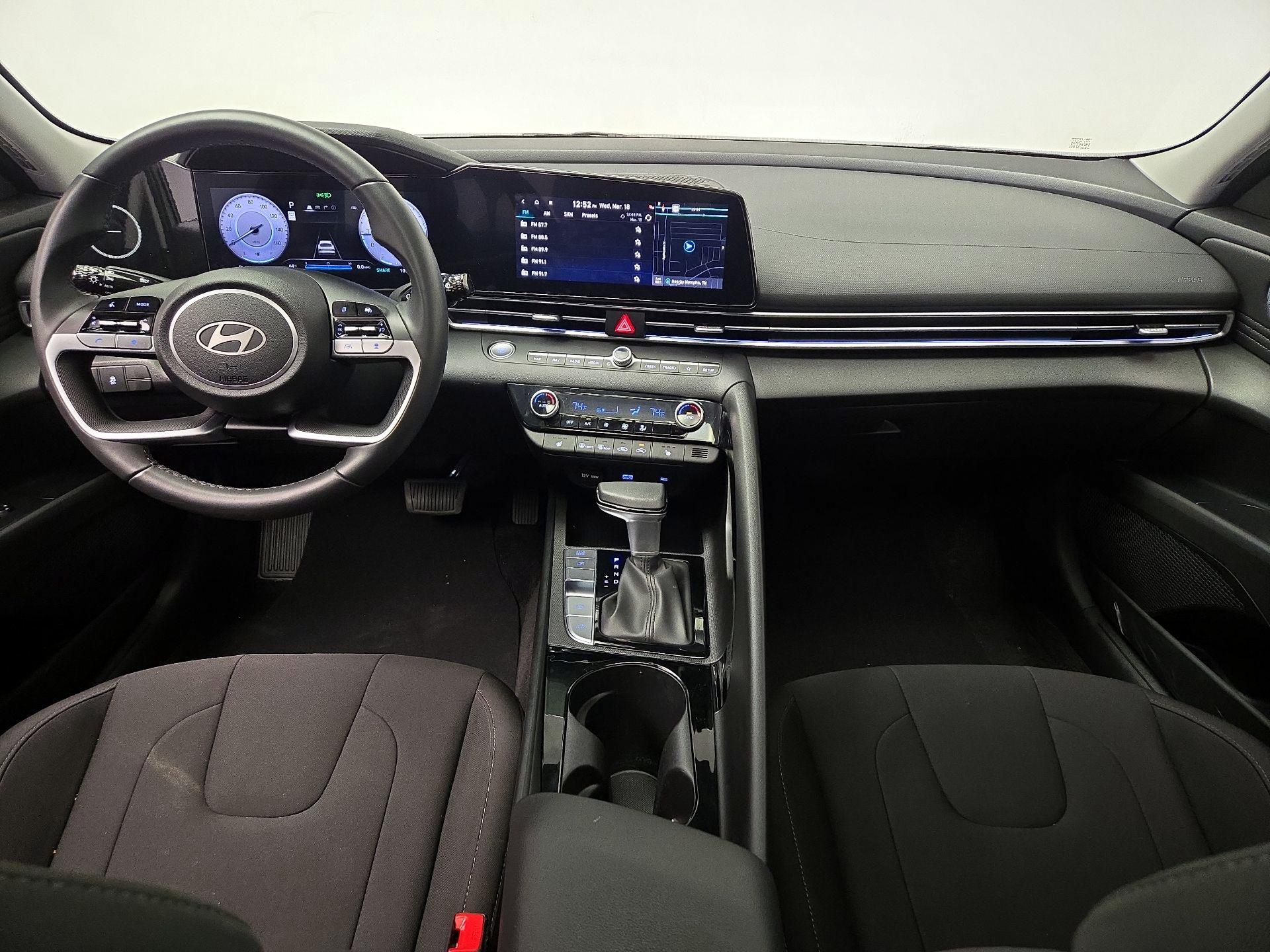 Thumbnail: 2025 Hyundai Elantra - 9