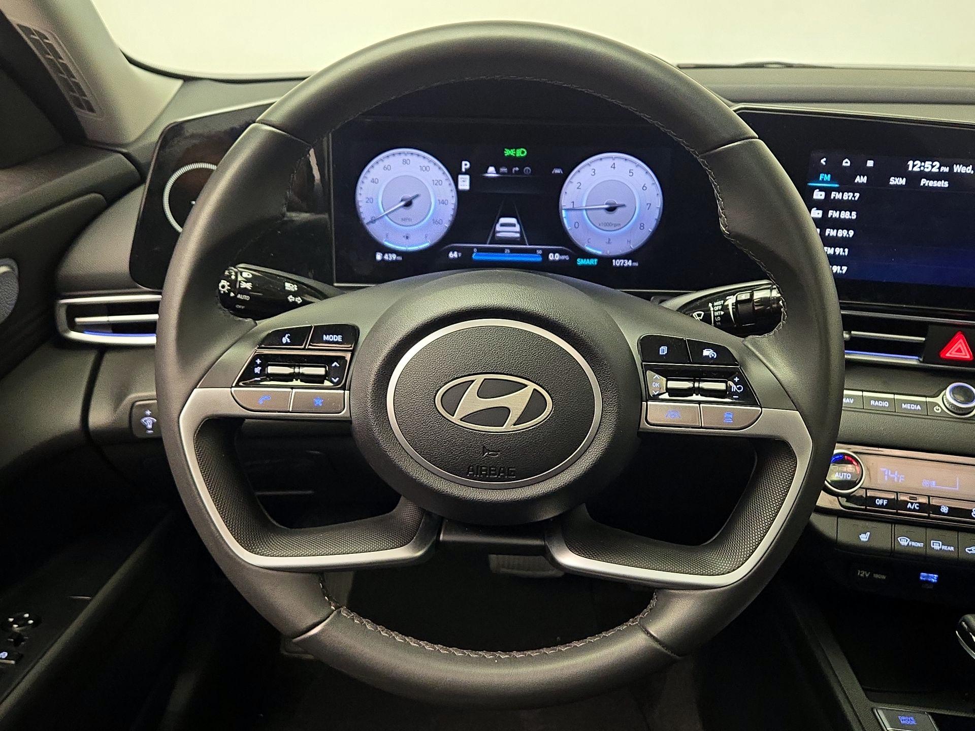 Thumbnail: 2025 Hyundai Elantra - 10