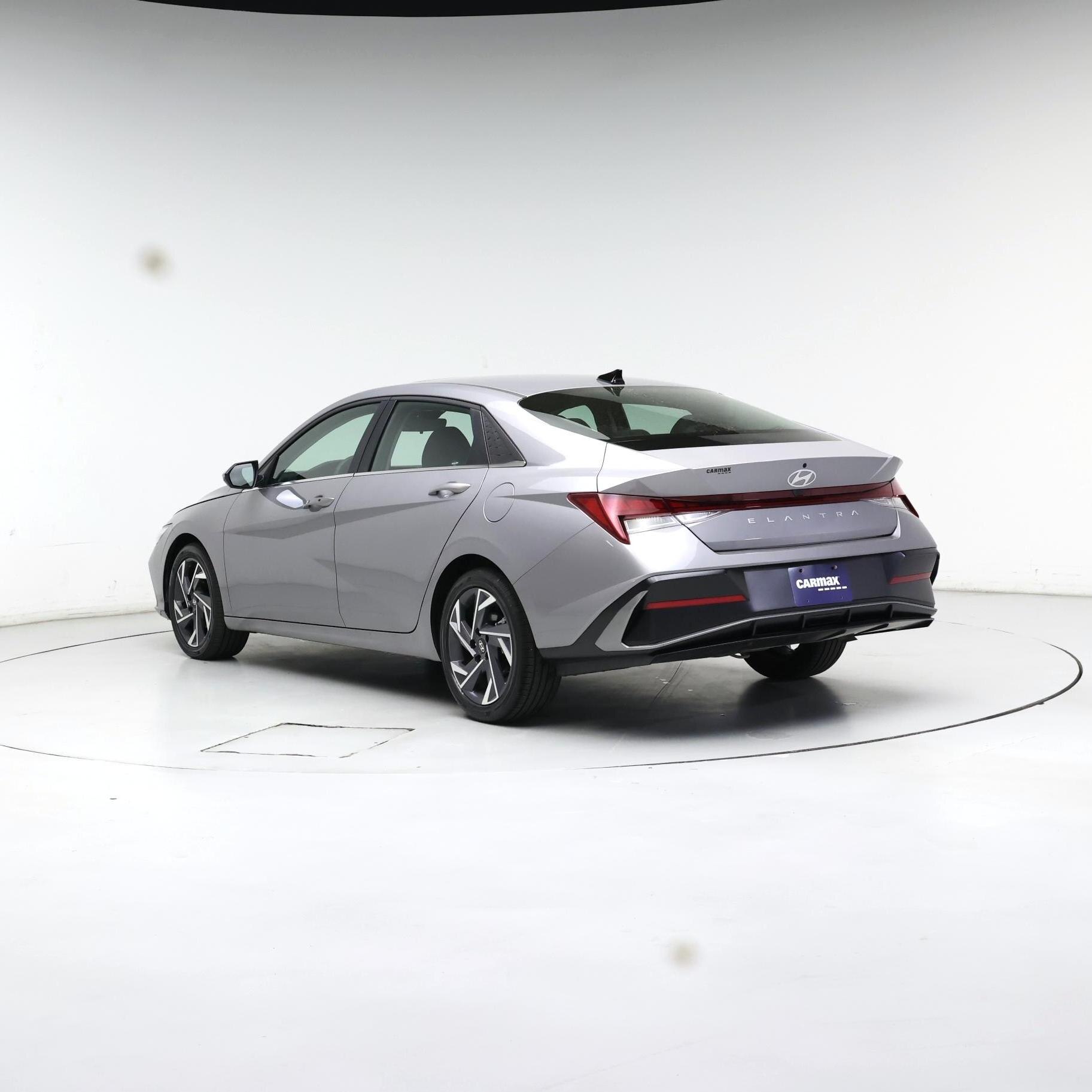 Thumbnail: 2025 Hyundai Elantra - 2