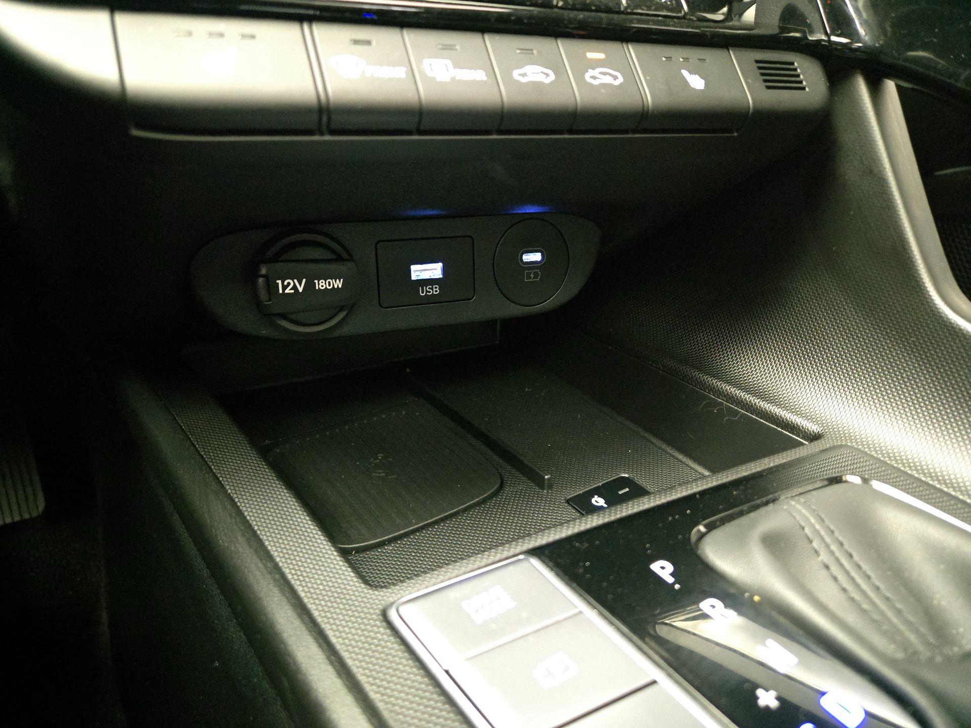 Thumbnail: 2025 Hyundai Elantra - 19