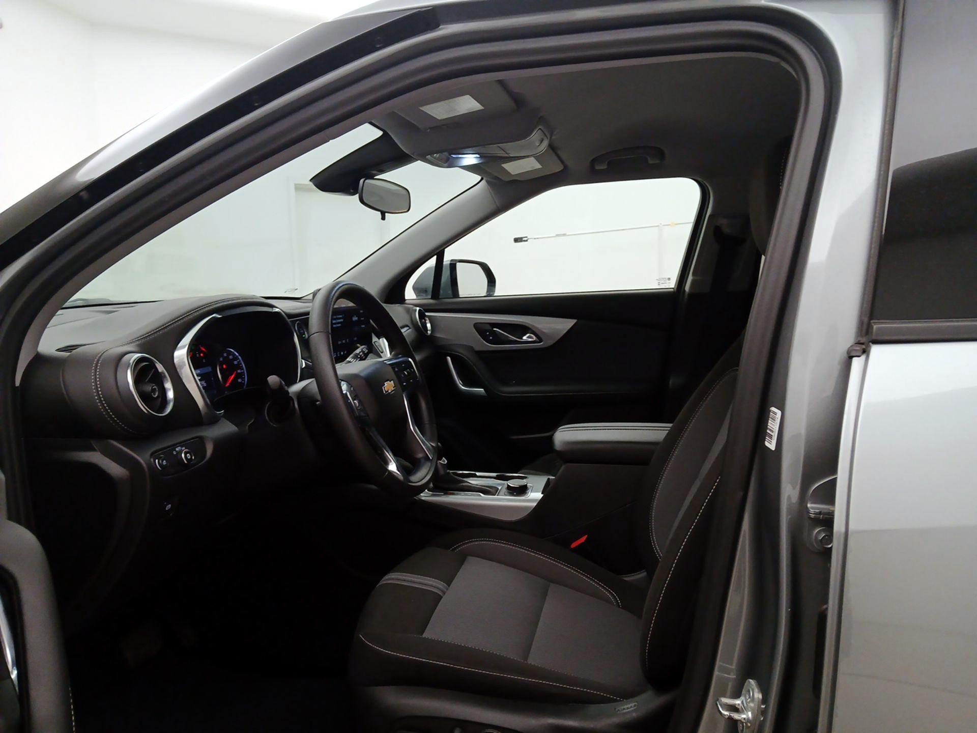 Thumbnail: 2025 Chevrolet Blazer - 11