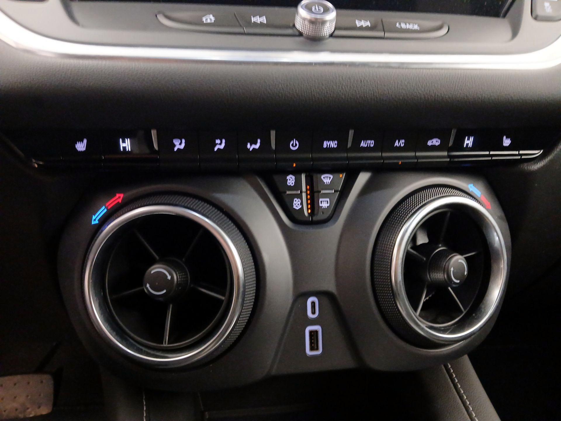 Thumbnail: 2025 Chevrolet Blazer - 15