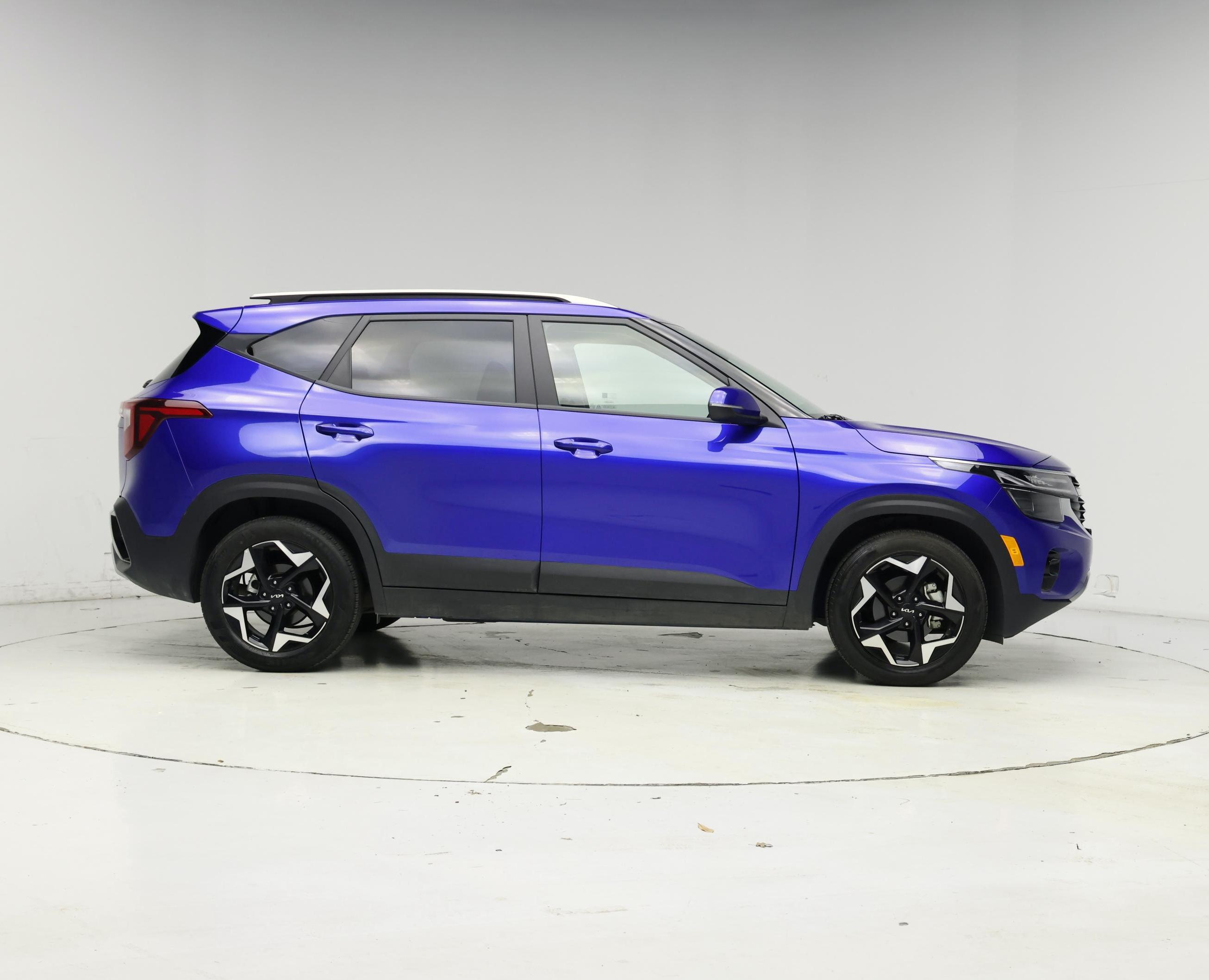 Thumbnail: 2025 Kia Seltos - 7