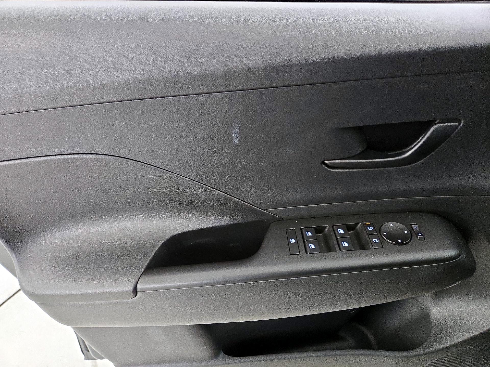 Thumbnail: 2025 Hyundai Kona - 12