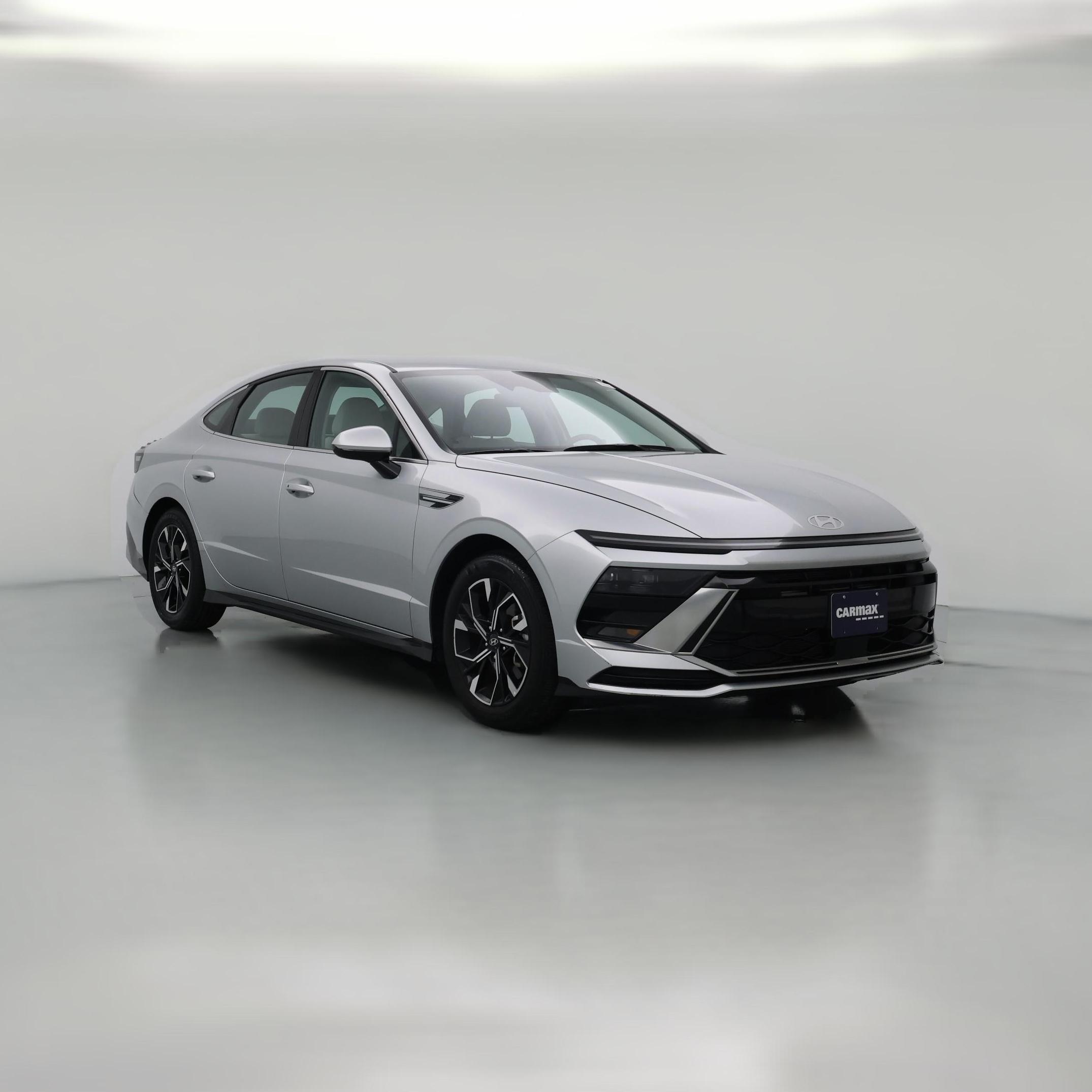 Thumbnail: 2025 Hyundai Sonata - 1