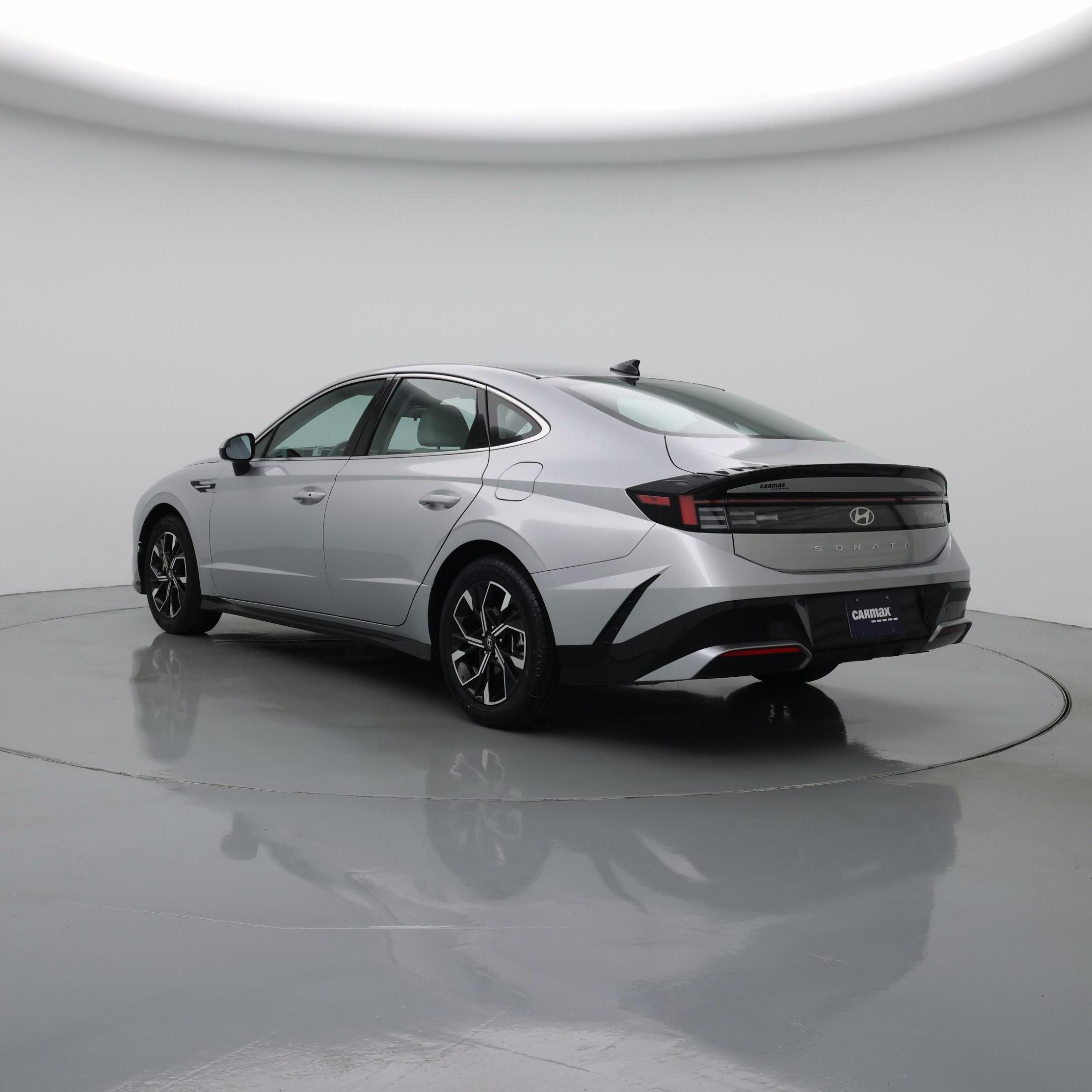 Thumbnail: 2025 Hyundai Sonata - 2