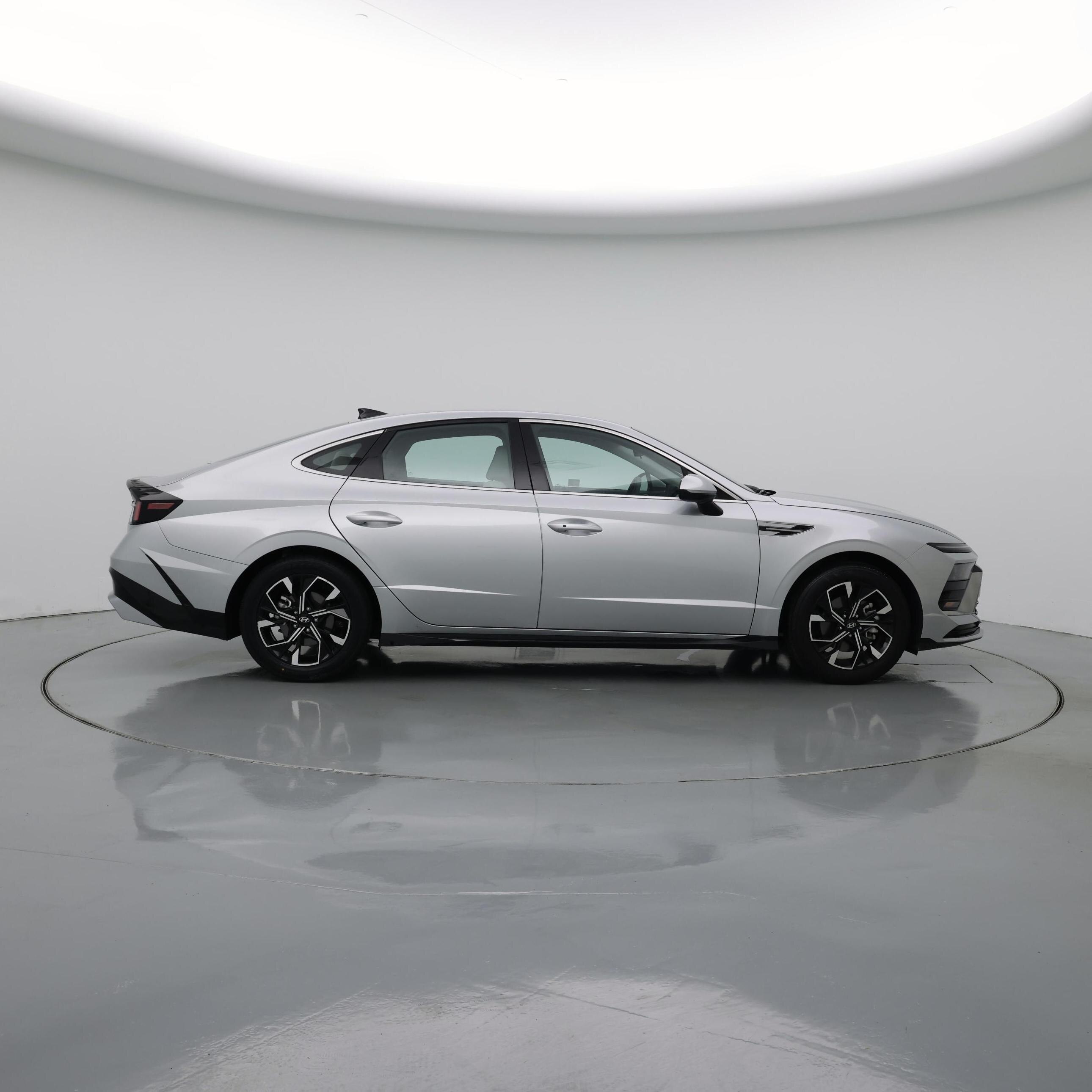 Thumbnail: 2025 Hyundai Sonata - 7