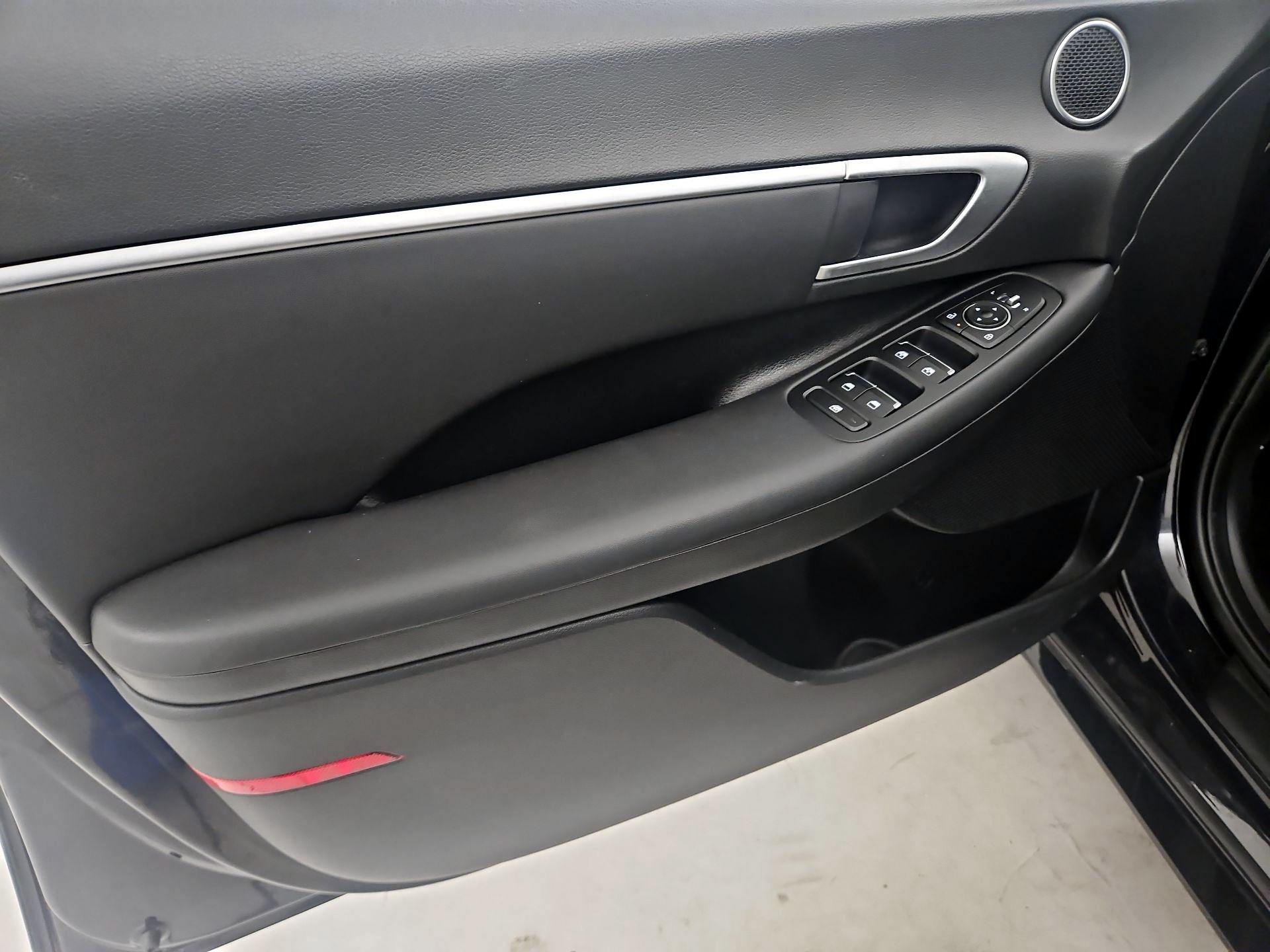 Thumbnail: 2025 Hyundai Sonata - 12