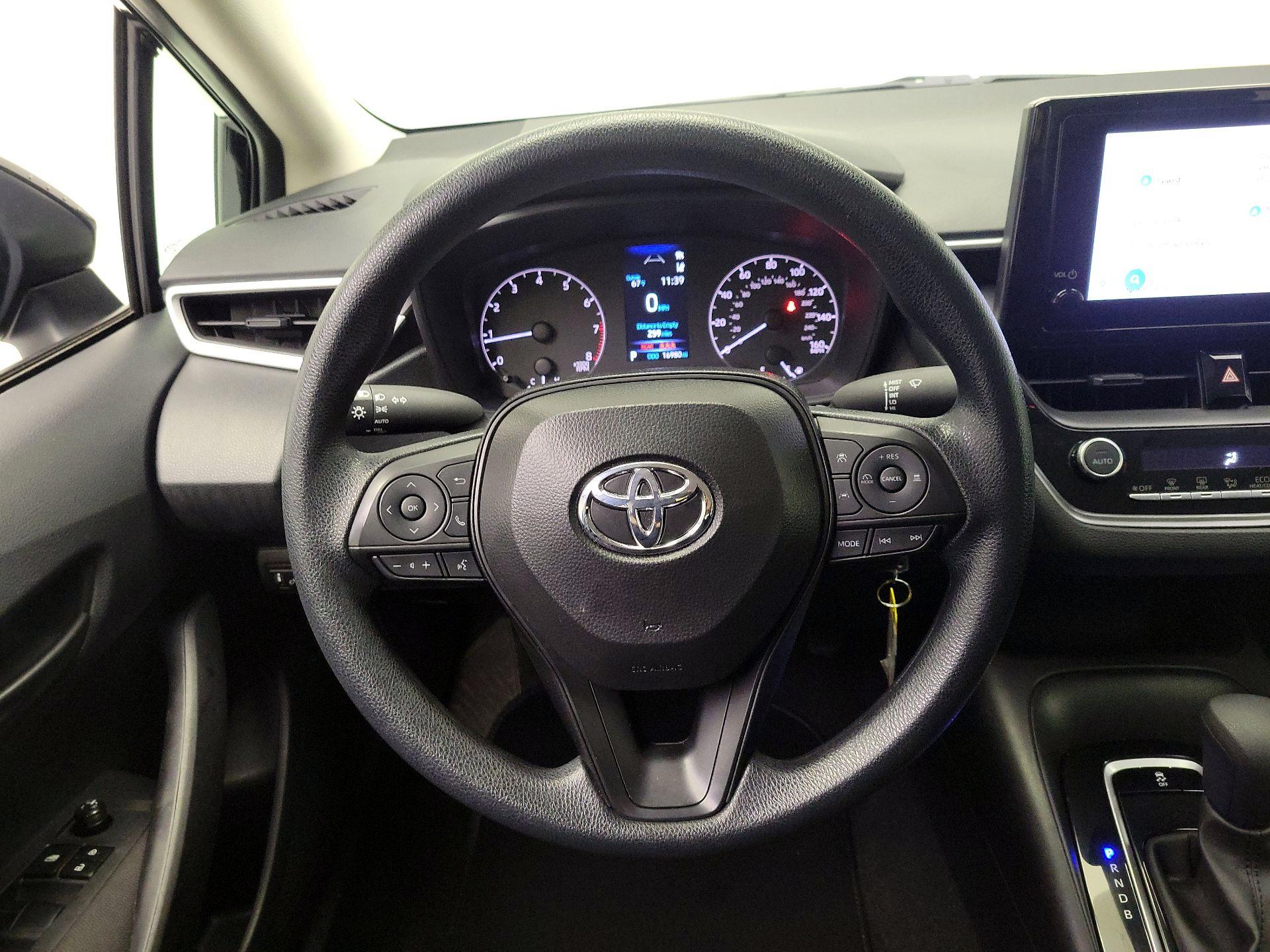 Thumbnail: 2025 Toyota Corolla - 10