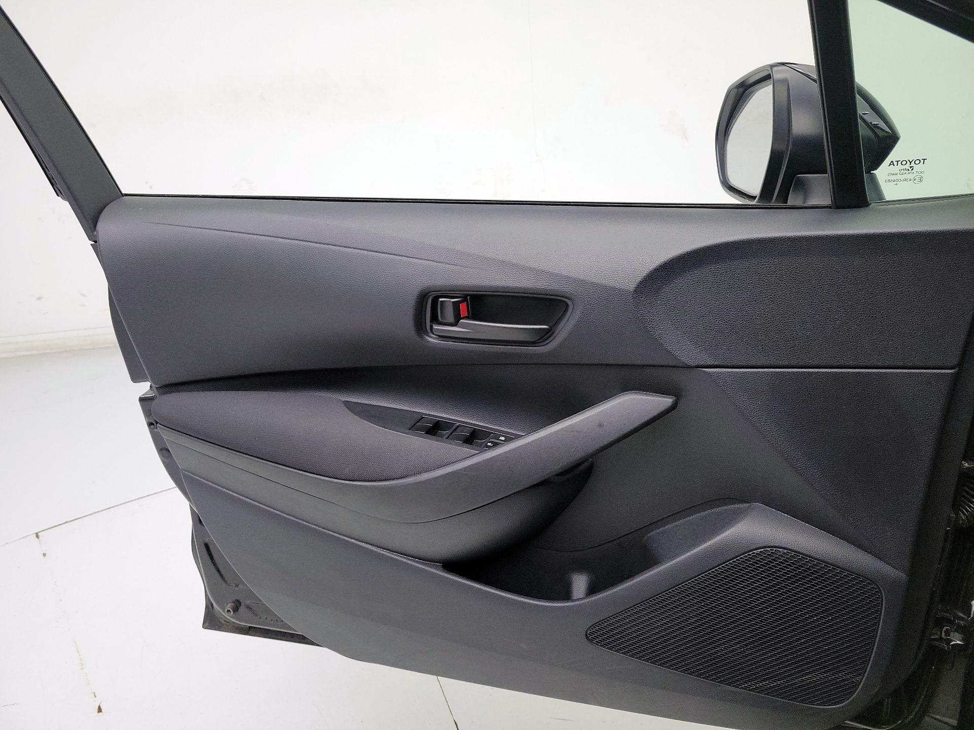 Thumbnail: 2025 Toyota Corolla - 12