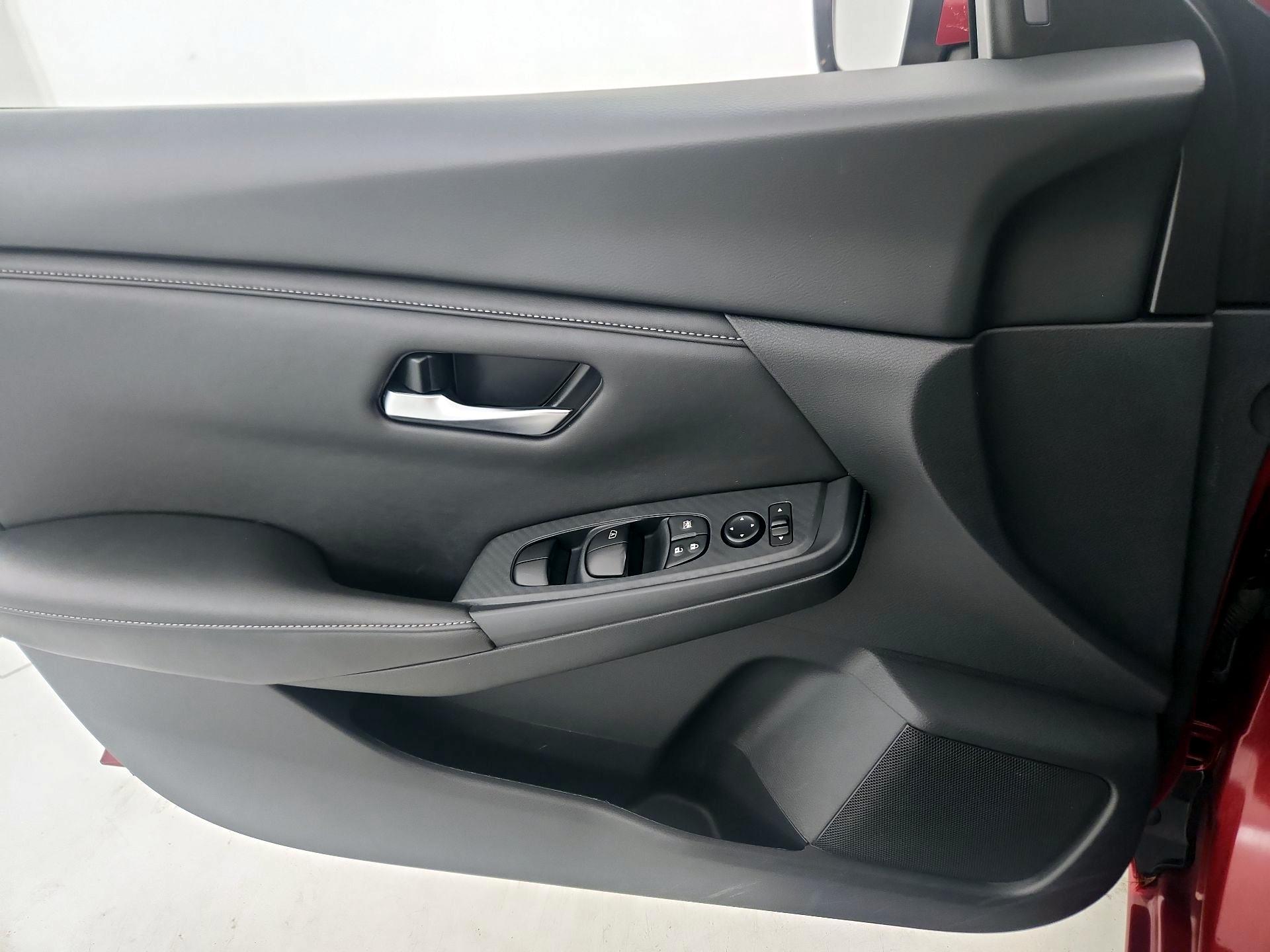 Thumbnail: 2024 Nissan Sentra - 12