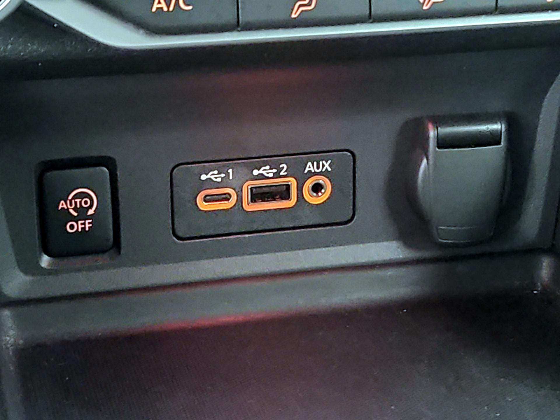 Thumbnail: 2024 Nissan Sentra - 18