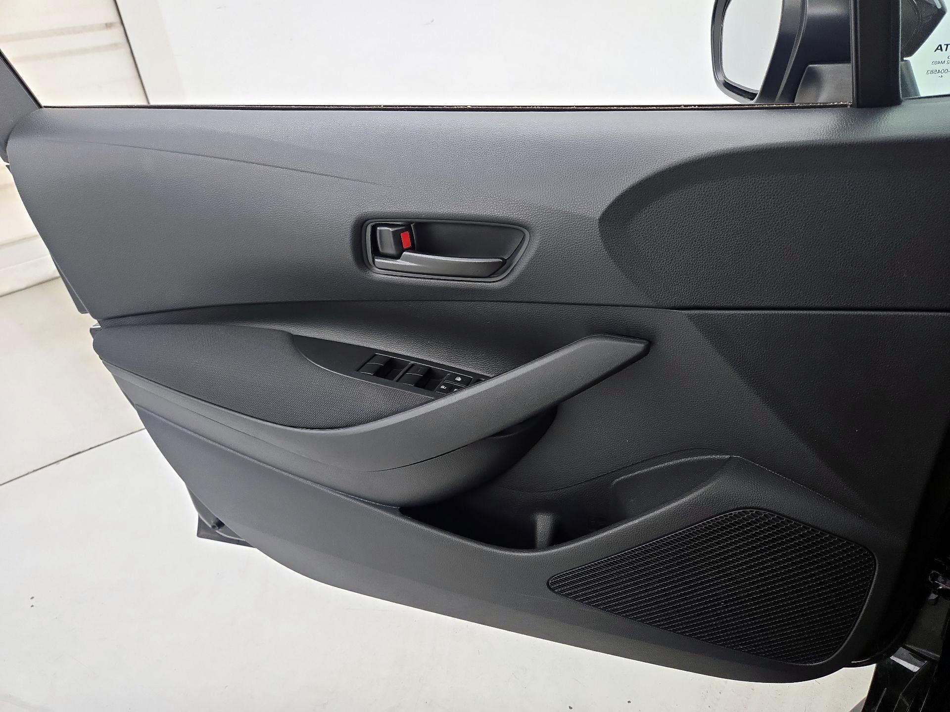 Thumbnail: 2025 Toyota Corolla - 12