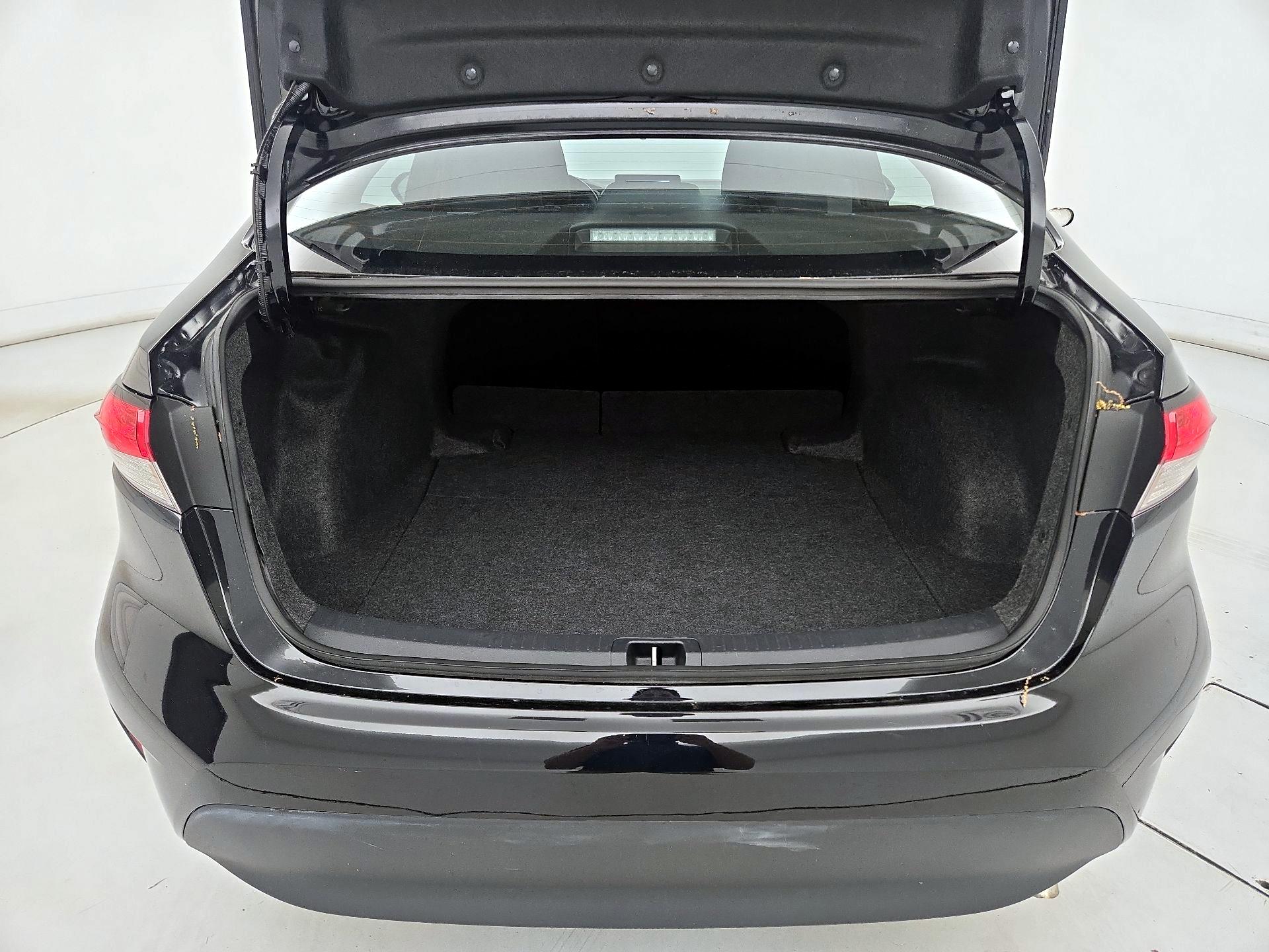 Thumbnail: 2025 Toyota Corolla - 20