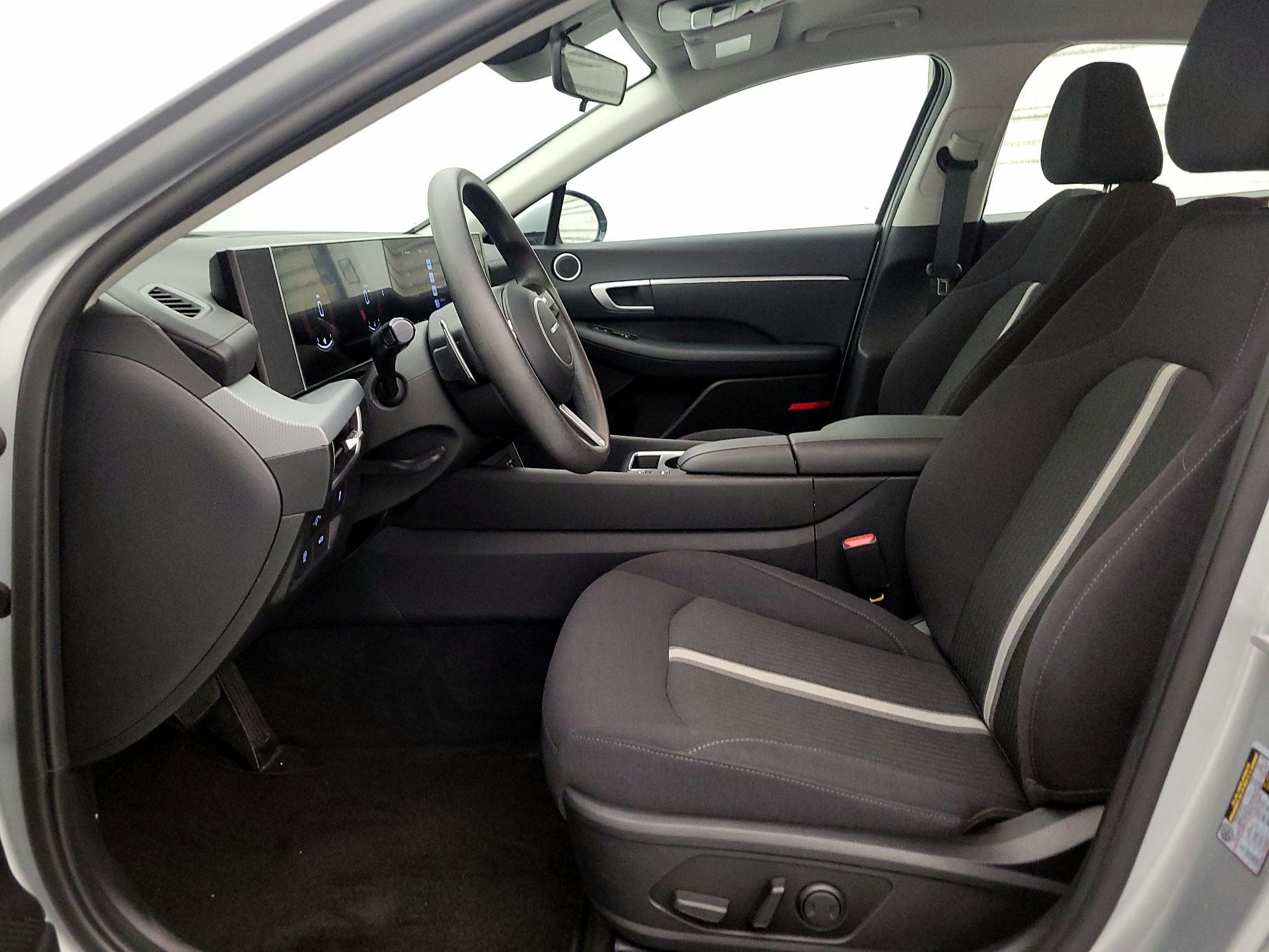 Thumbnail: 2025 Hyundai Sonata - 11