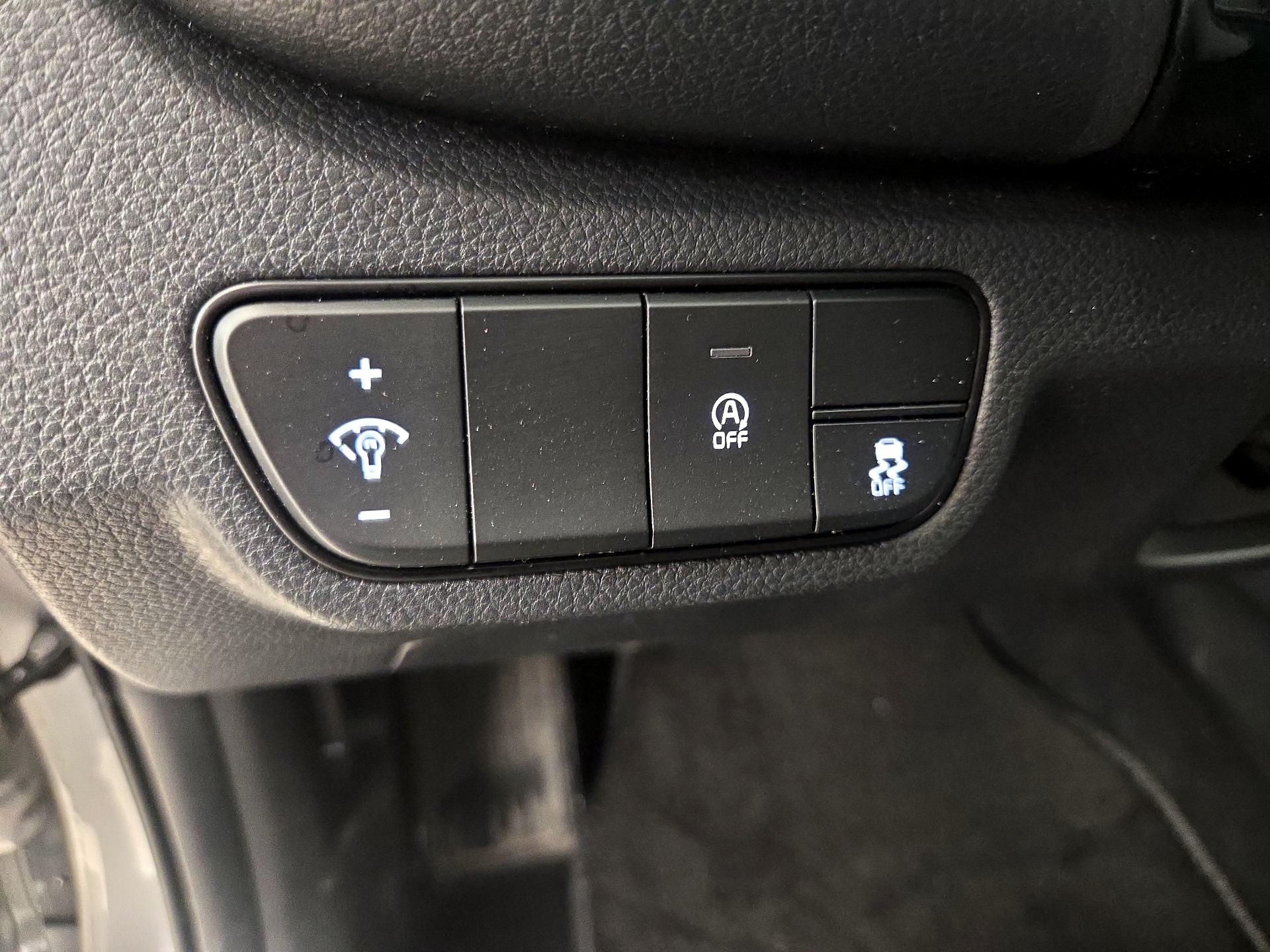 Thumbnail: 2025 Kia Seltos - 13