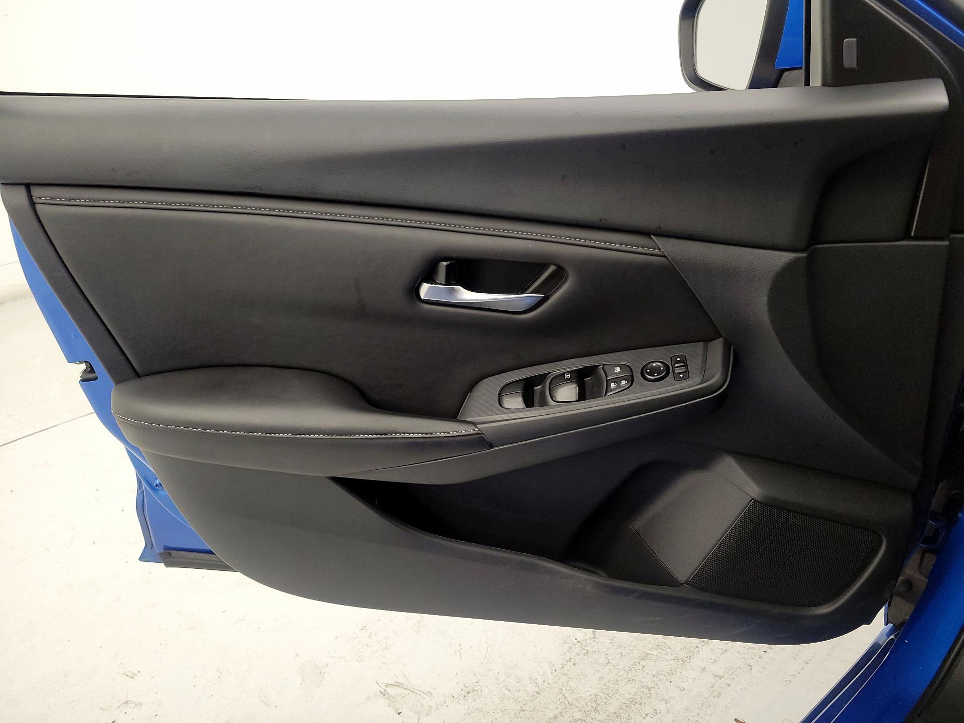 Thumbnail: 2025 Nissan Sentra - 12