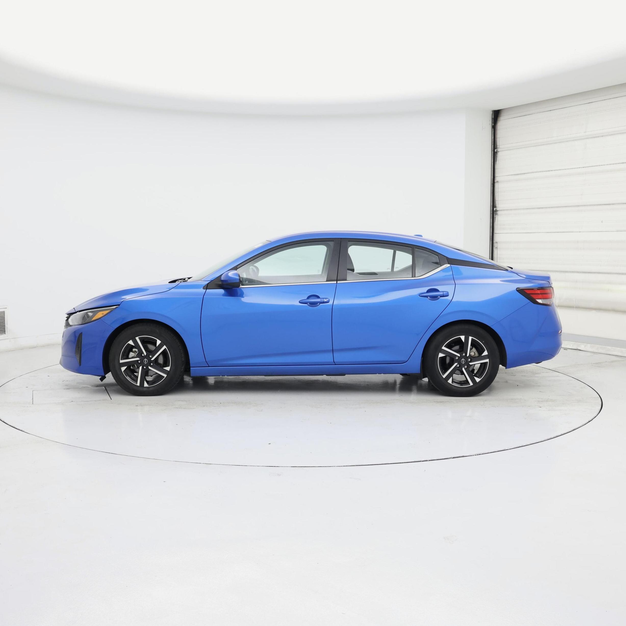 Thumbnail: 2025 Nissan Sentra - 3