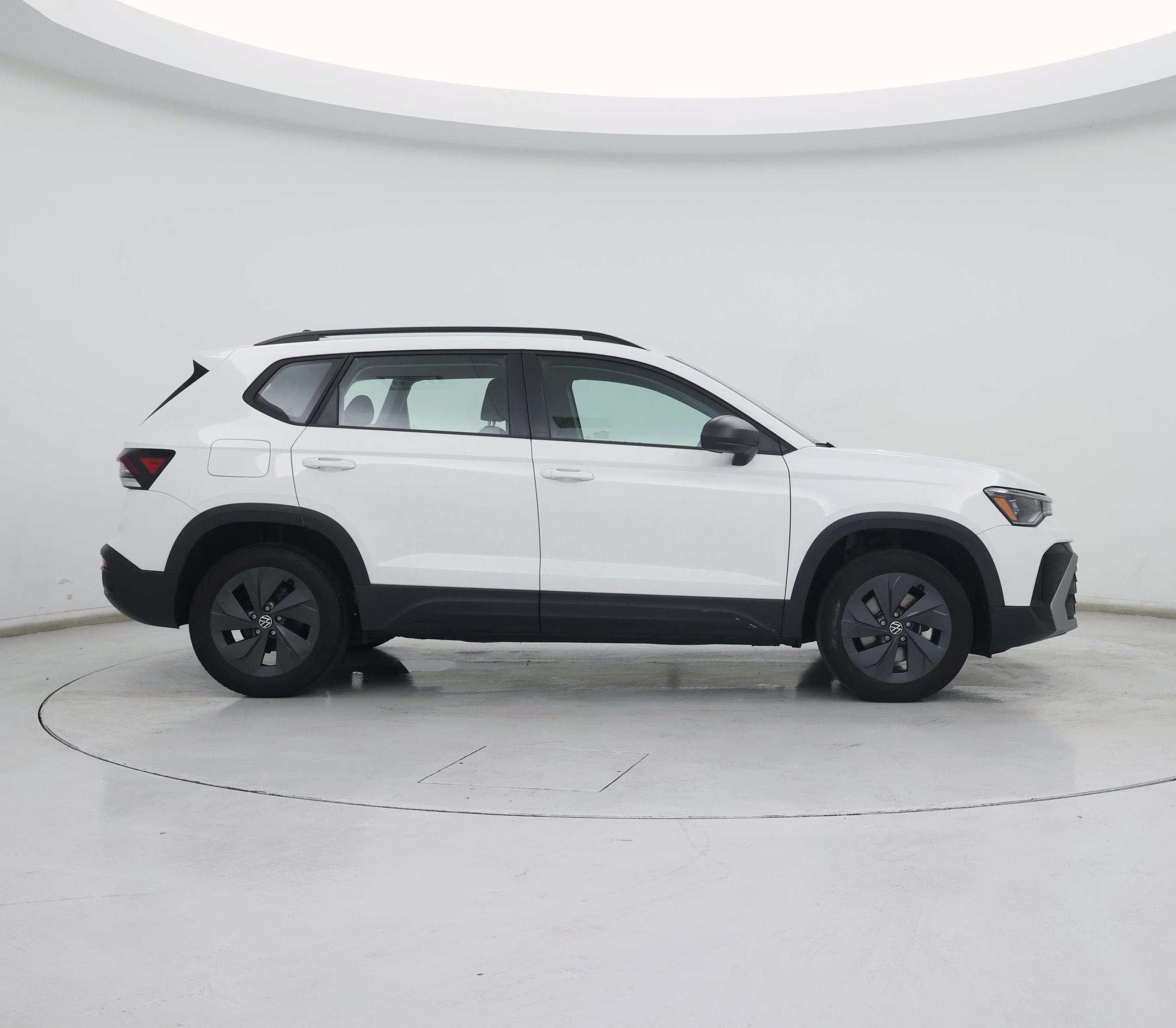Thumbnail: 2025 Volkswagen Taos - 7