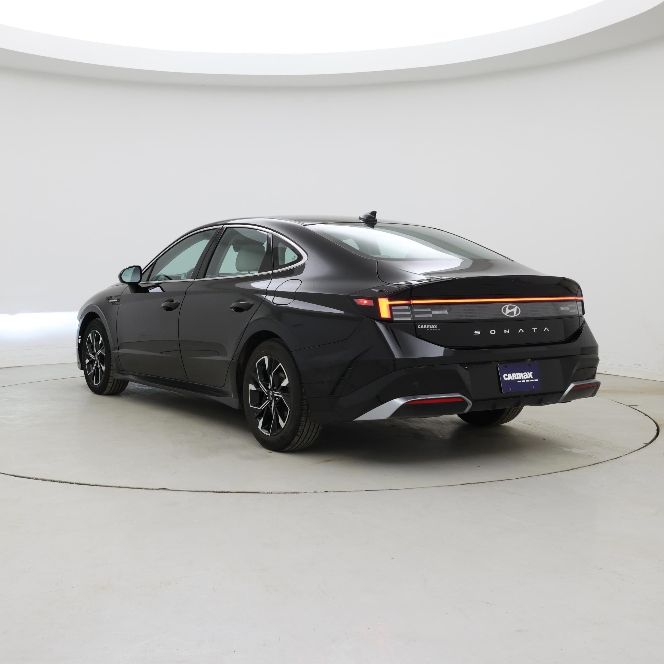 Thumbnail: 2025 Hyundai Sonata - 2