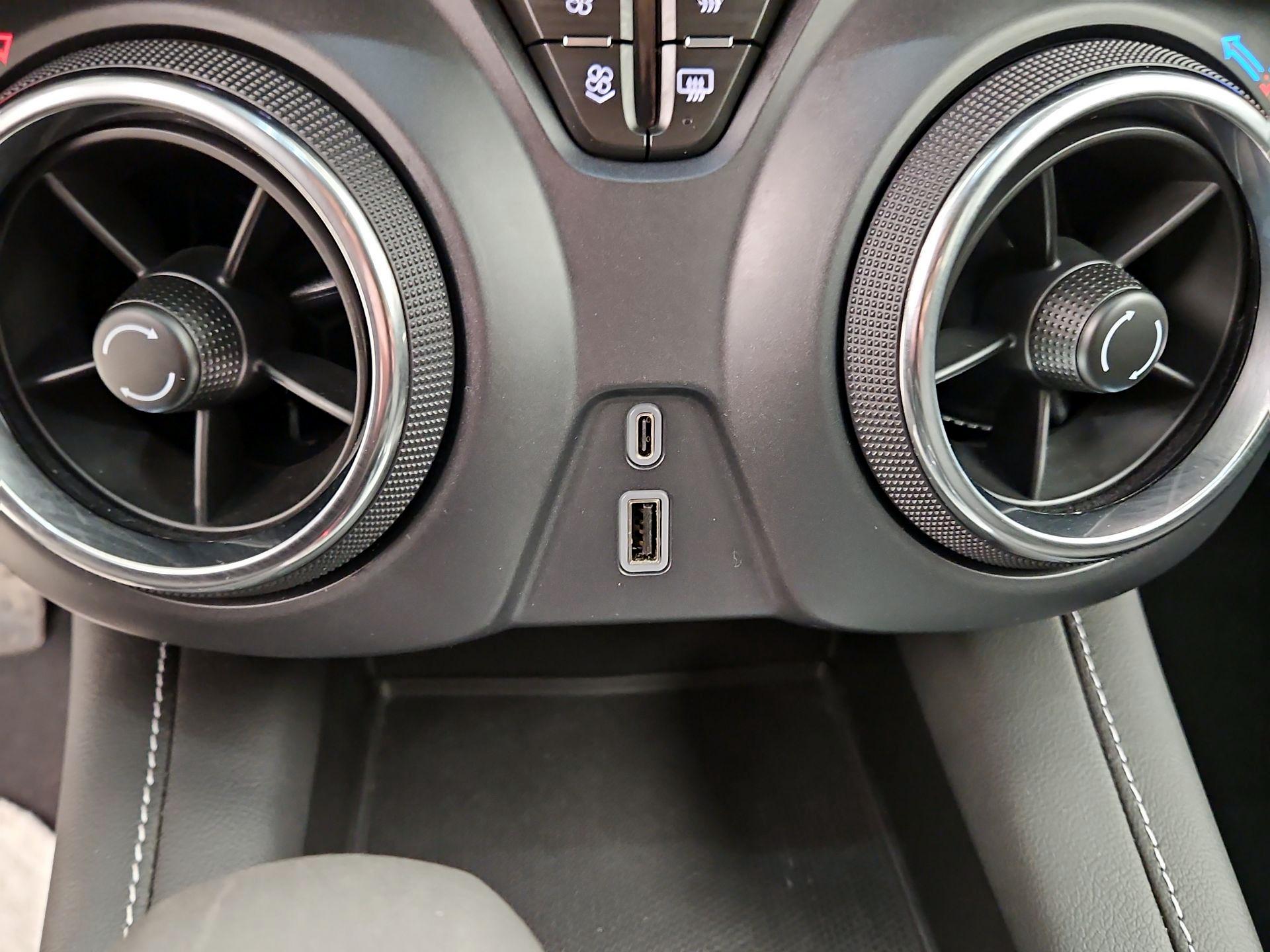 Thumbnail: 2025 Chevrolet Blazer - 18