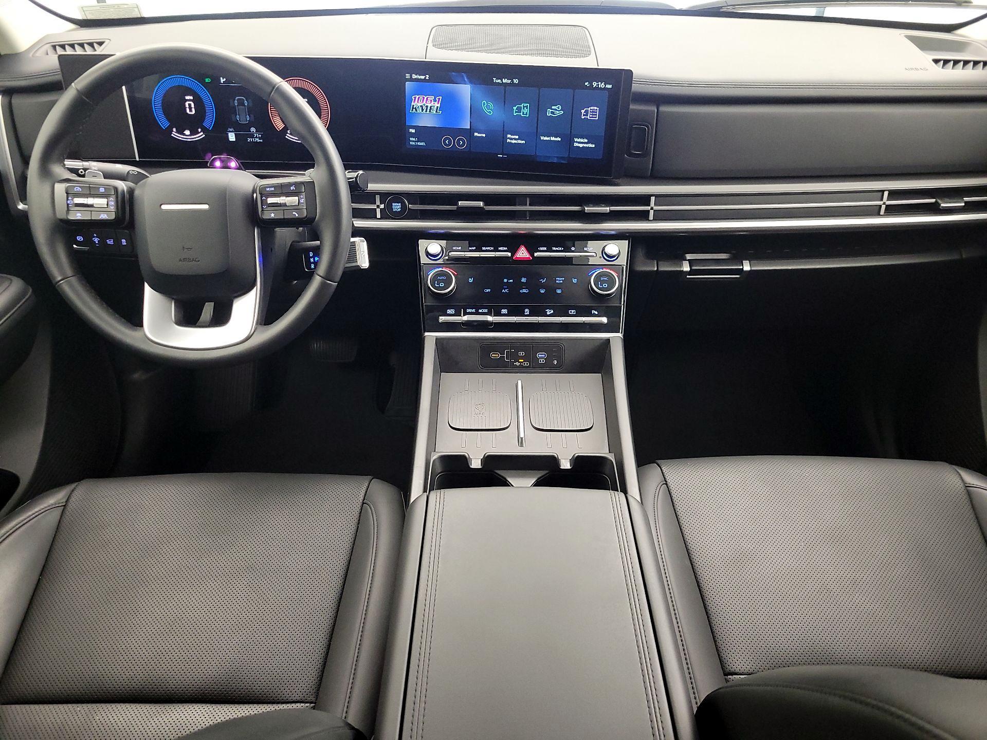 Thumbnail: 2025 Hyundai Santa Fe - 9