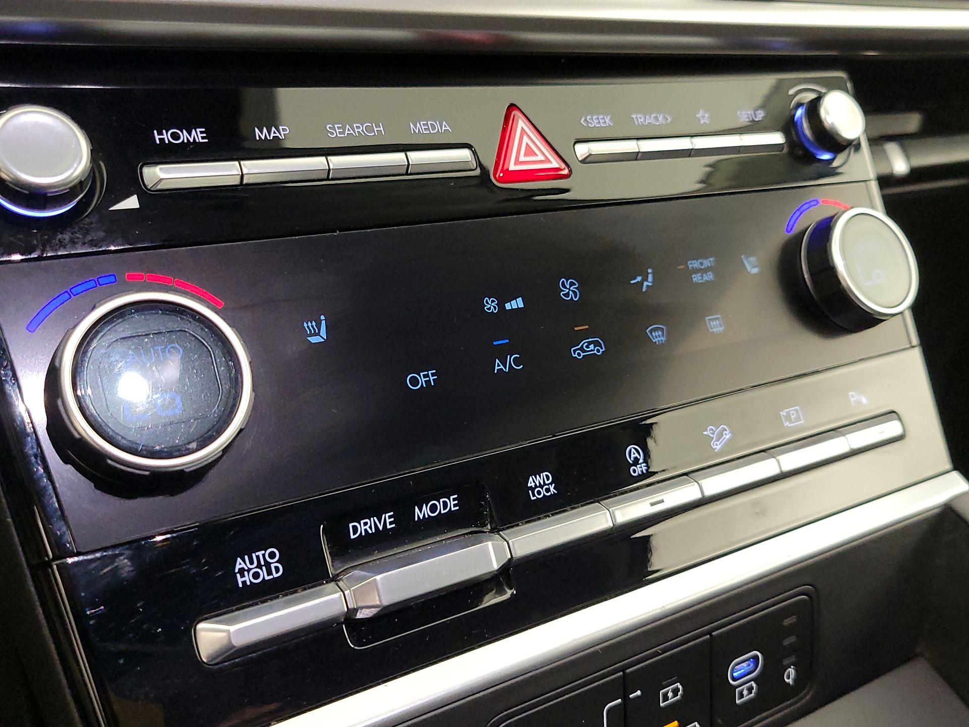 Thumbnail: 2025 Hyundai Santa Fe - 16