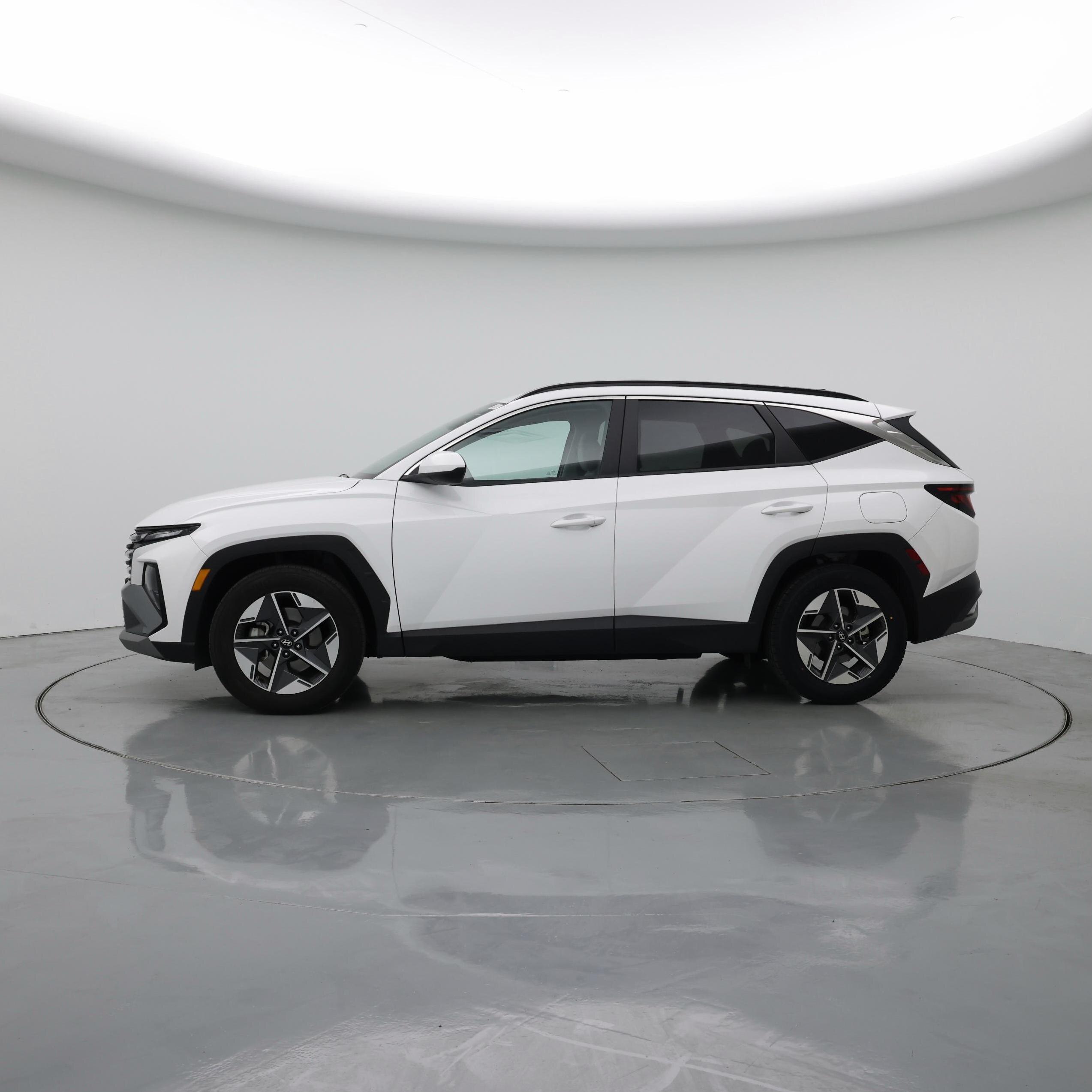 Thumbnail: 2025 Hyundai Tucson - 3