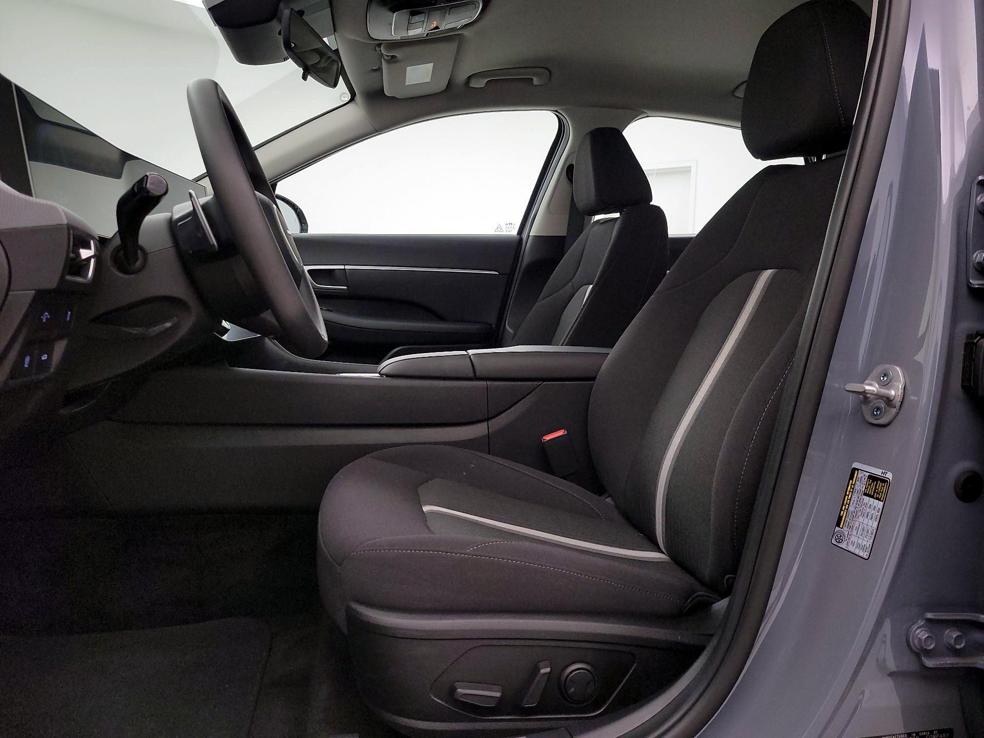 Thumbnail: 2025 Hyundai Sonata - 11