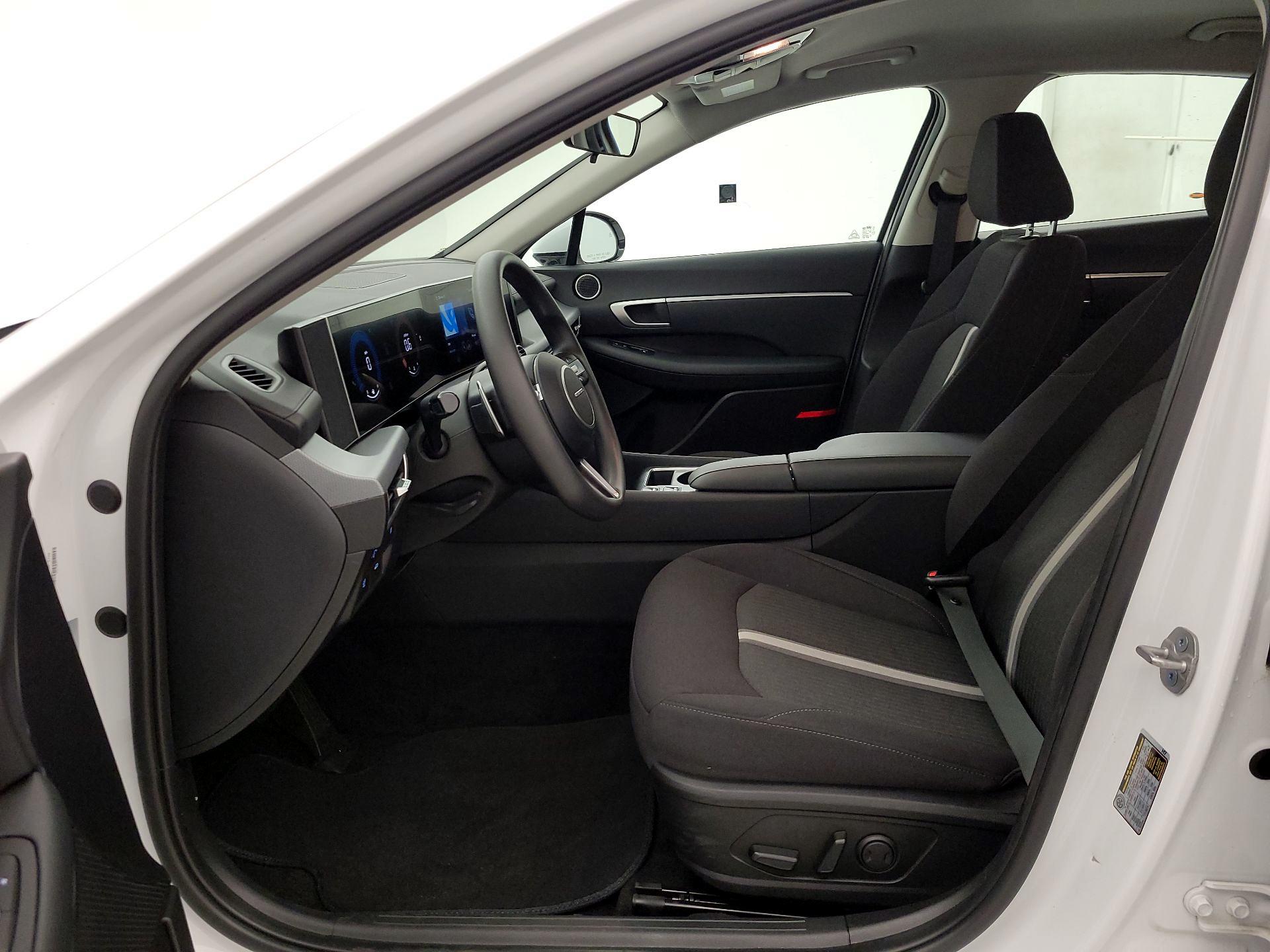 Thumbnail: 2025 Hyundai Sonata - 11