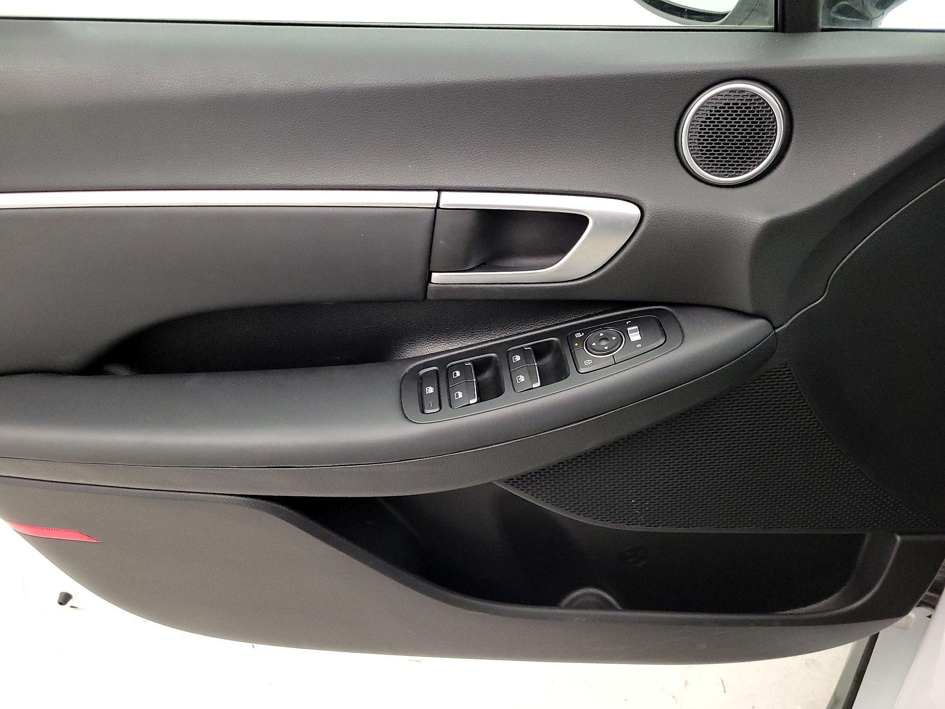 Thumbnail: 2025 Hyundai Sonata - 12