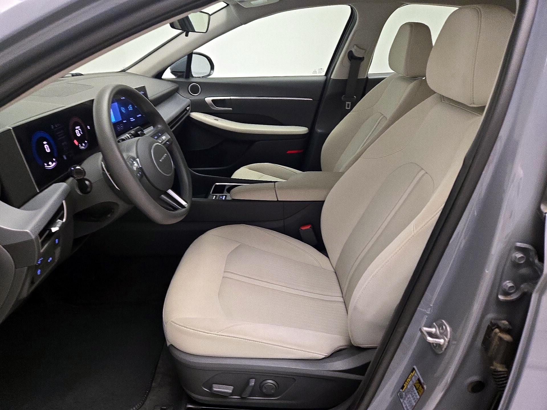 Thumbnail: 2025 Hyundai Sonata - 11