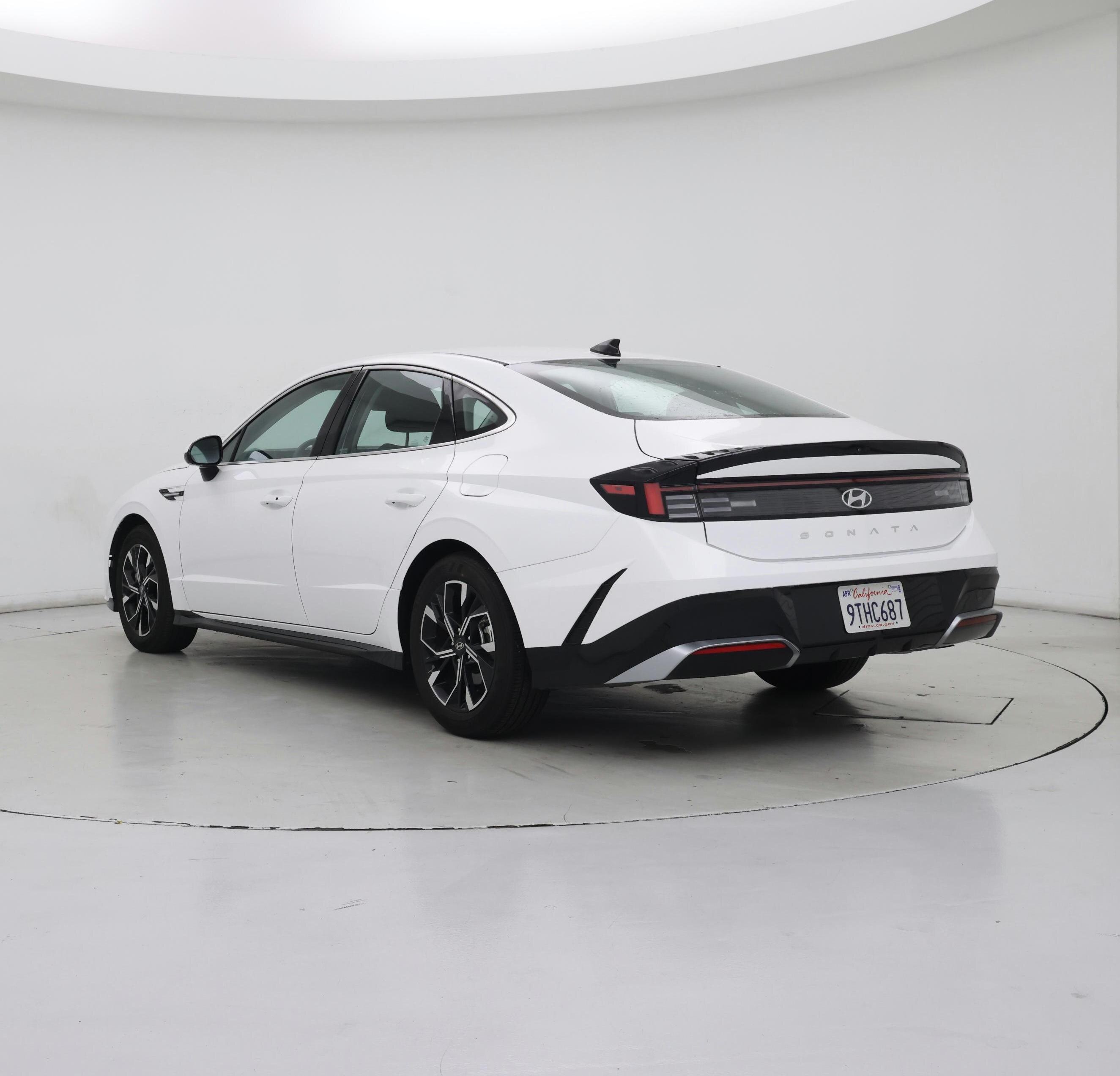 Thumbnail: 2025 Hyundai Sonata - 2